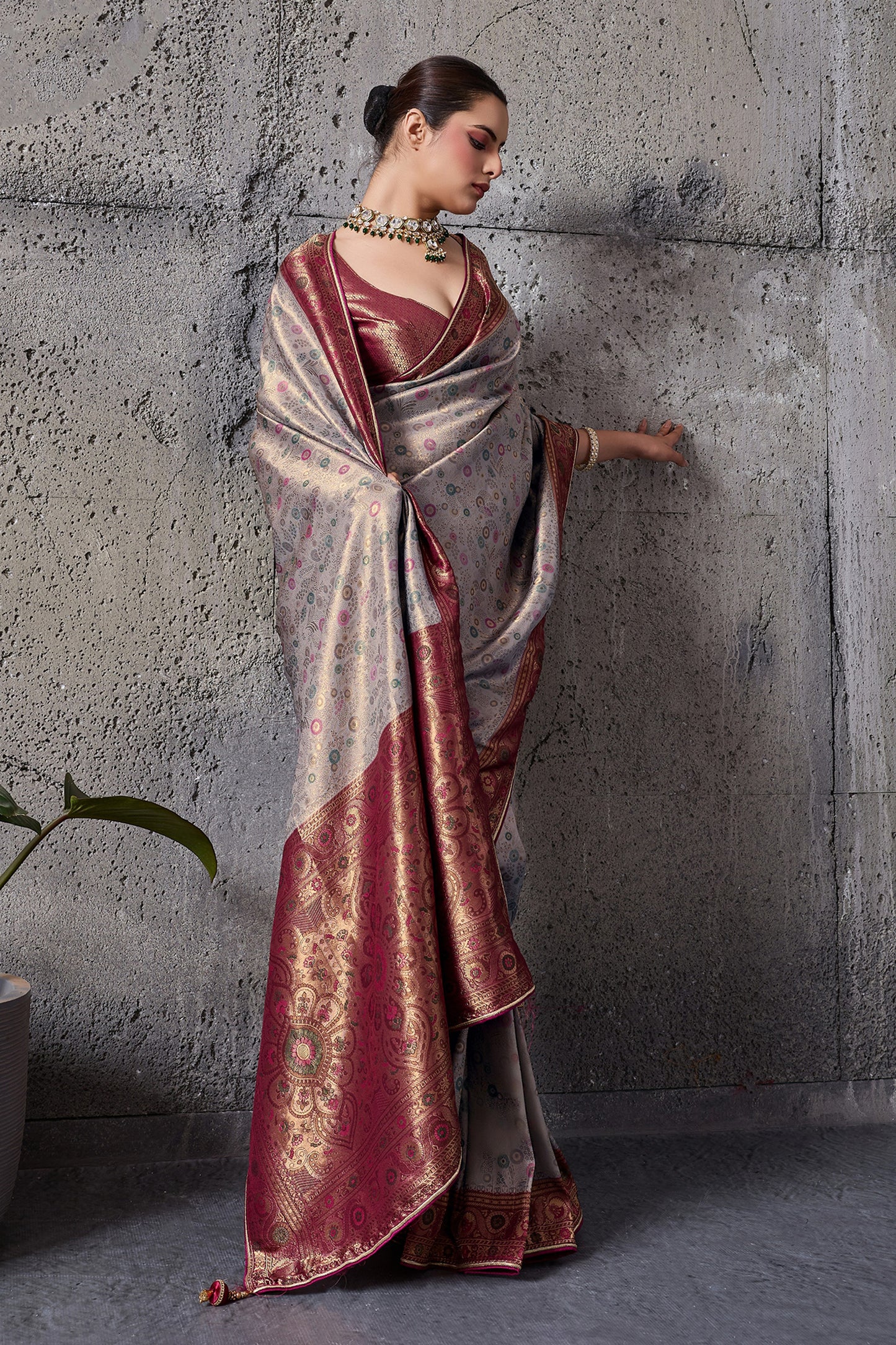 Silver Grey Woven Kanjivaram Silk Saree-SAR12554_3_SareeButa.com