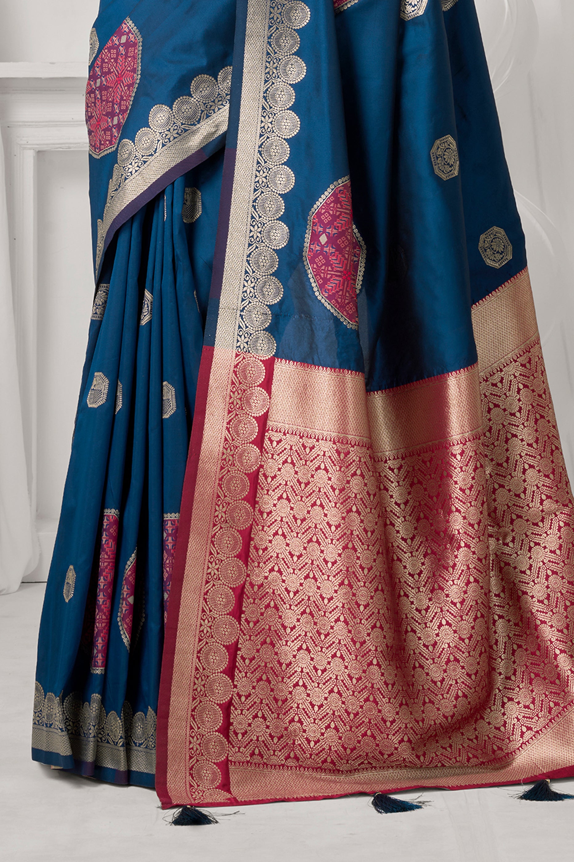 Teal Blue Woven Silk Saree-SAR12676_3_SareeButa.com