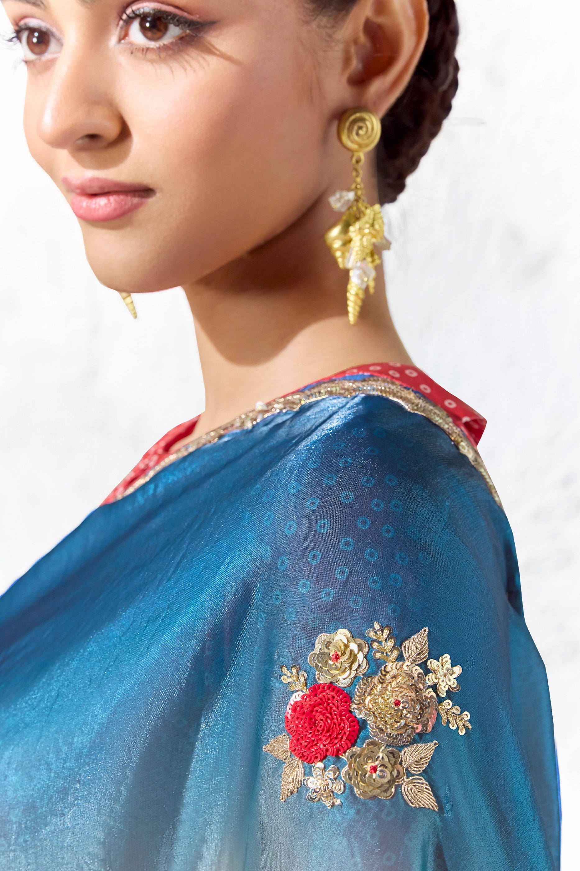 Tri-Tone Embroidered Tissue Silk Saree-SAR13155_2_SareeButa.com