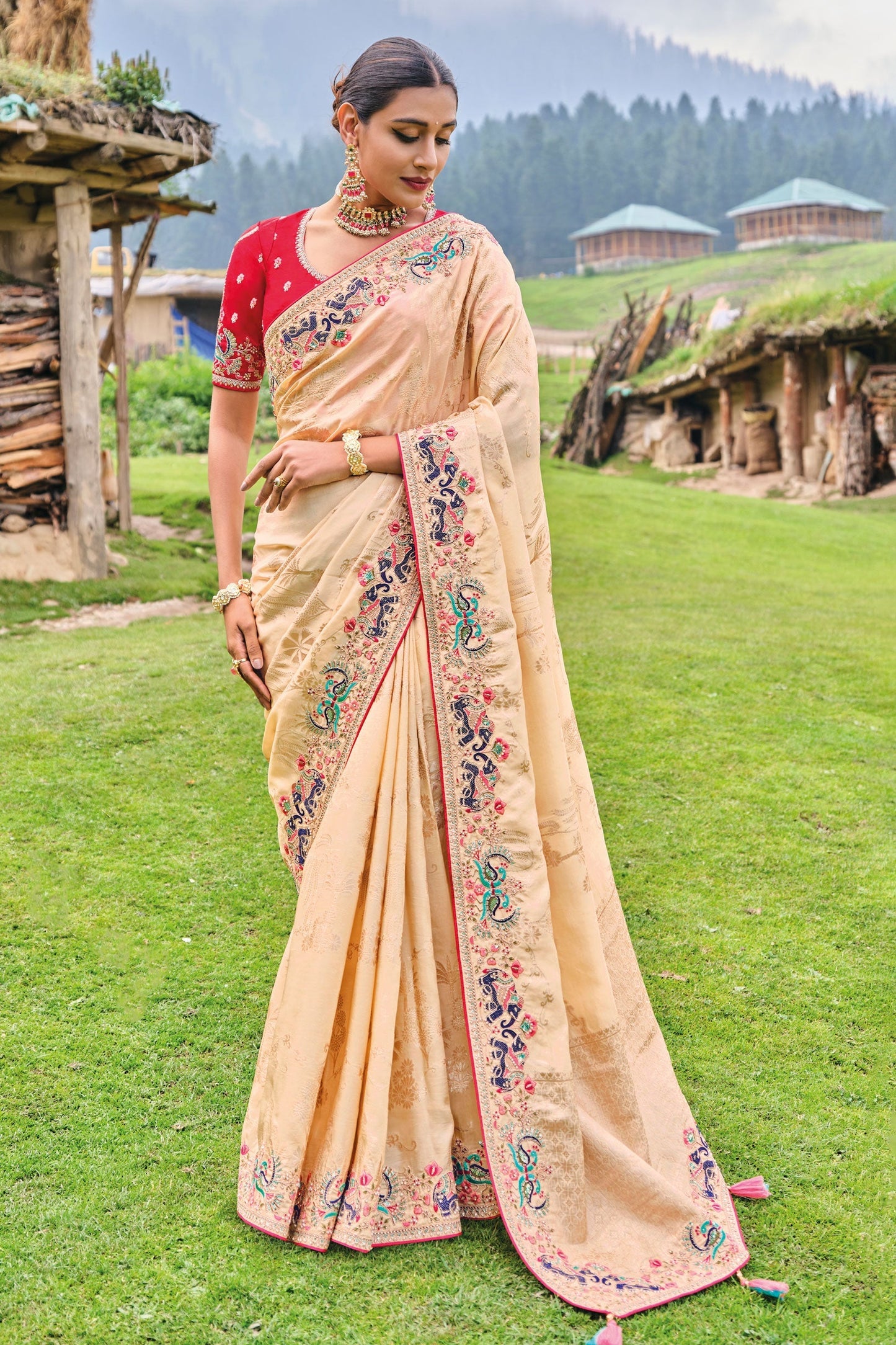 vanilla-cream-embroidered-banarasi-silk-saree-zb130876_1_SareeButa.com