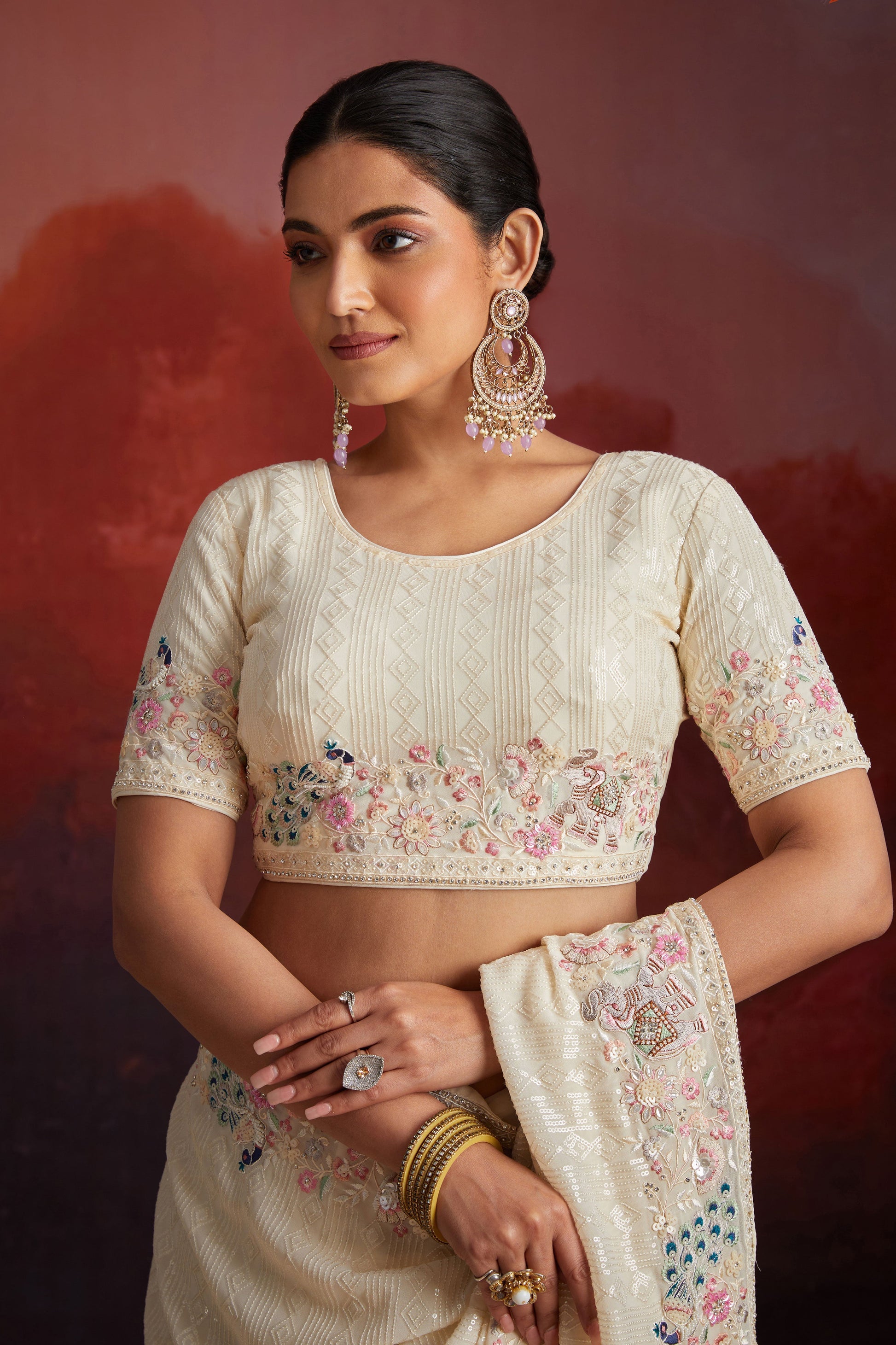 white-embroidered-georgette-saree-zb133719_10_Sareebuta.com