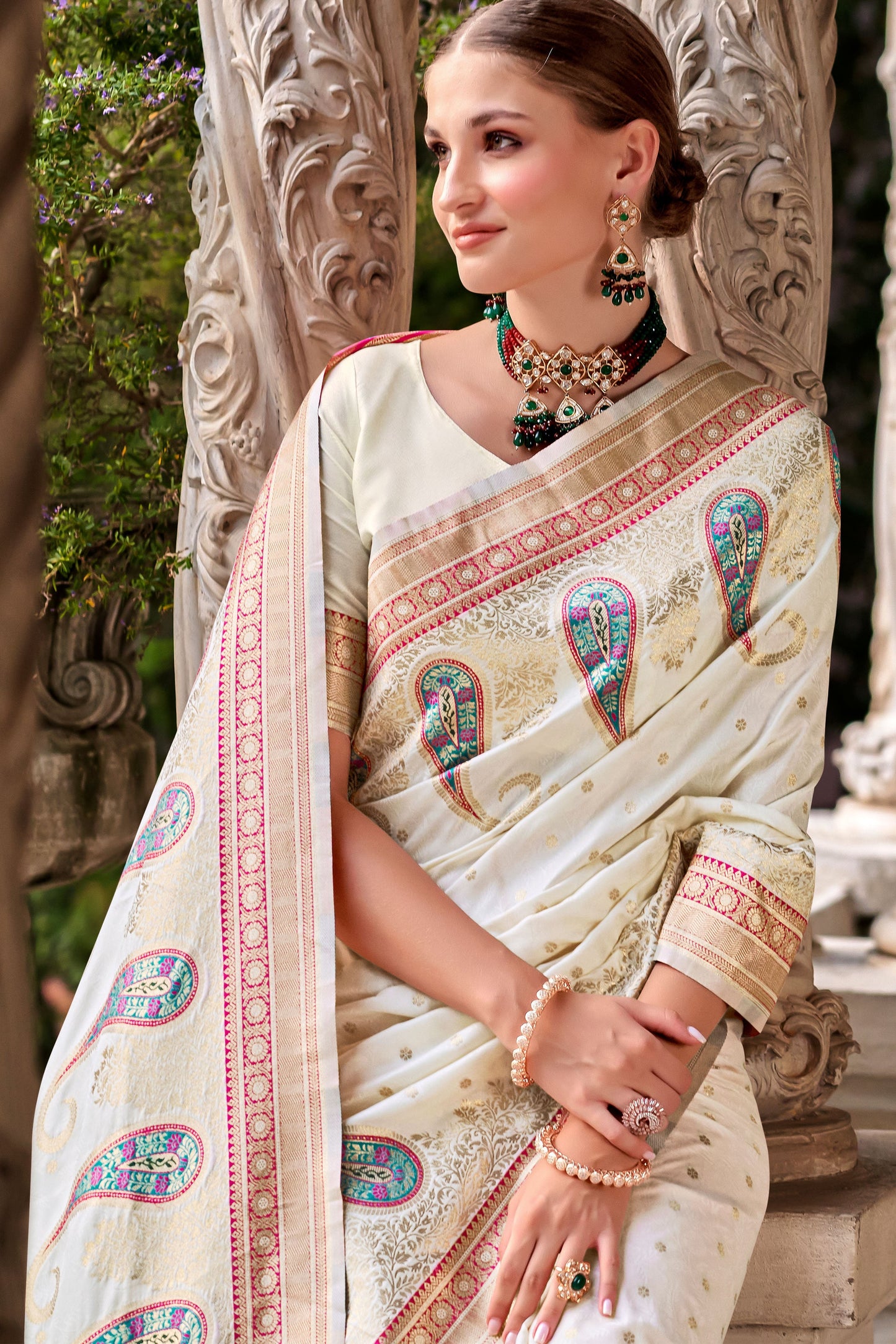 White Silk Saree-ZB133134_2_SareeButa.Com