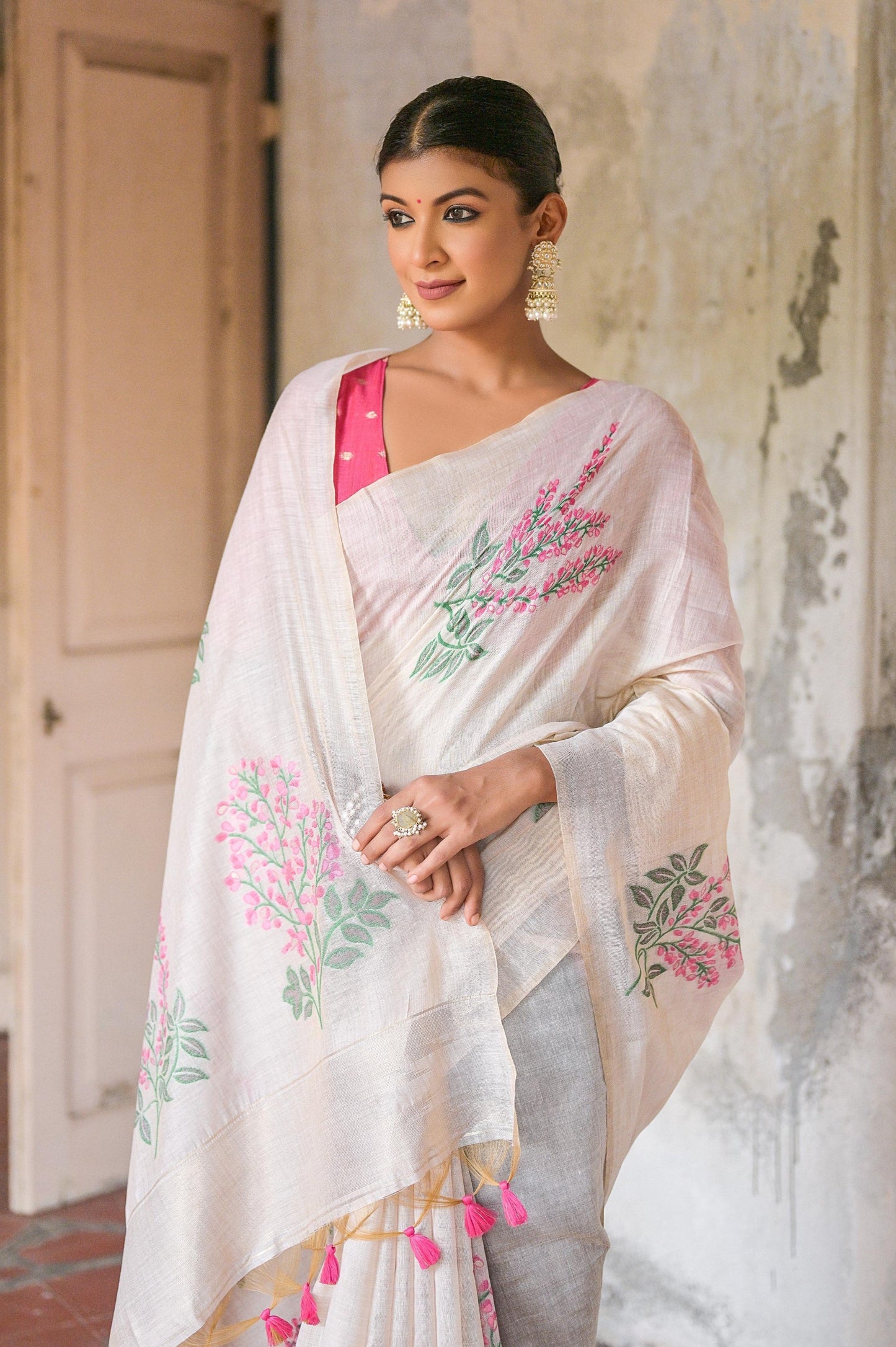 white-printed-muga-cotton-saree-zb130483_2_SareeButa.com