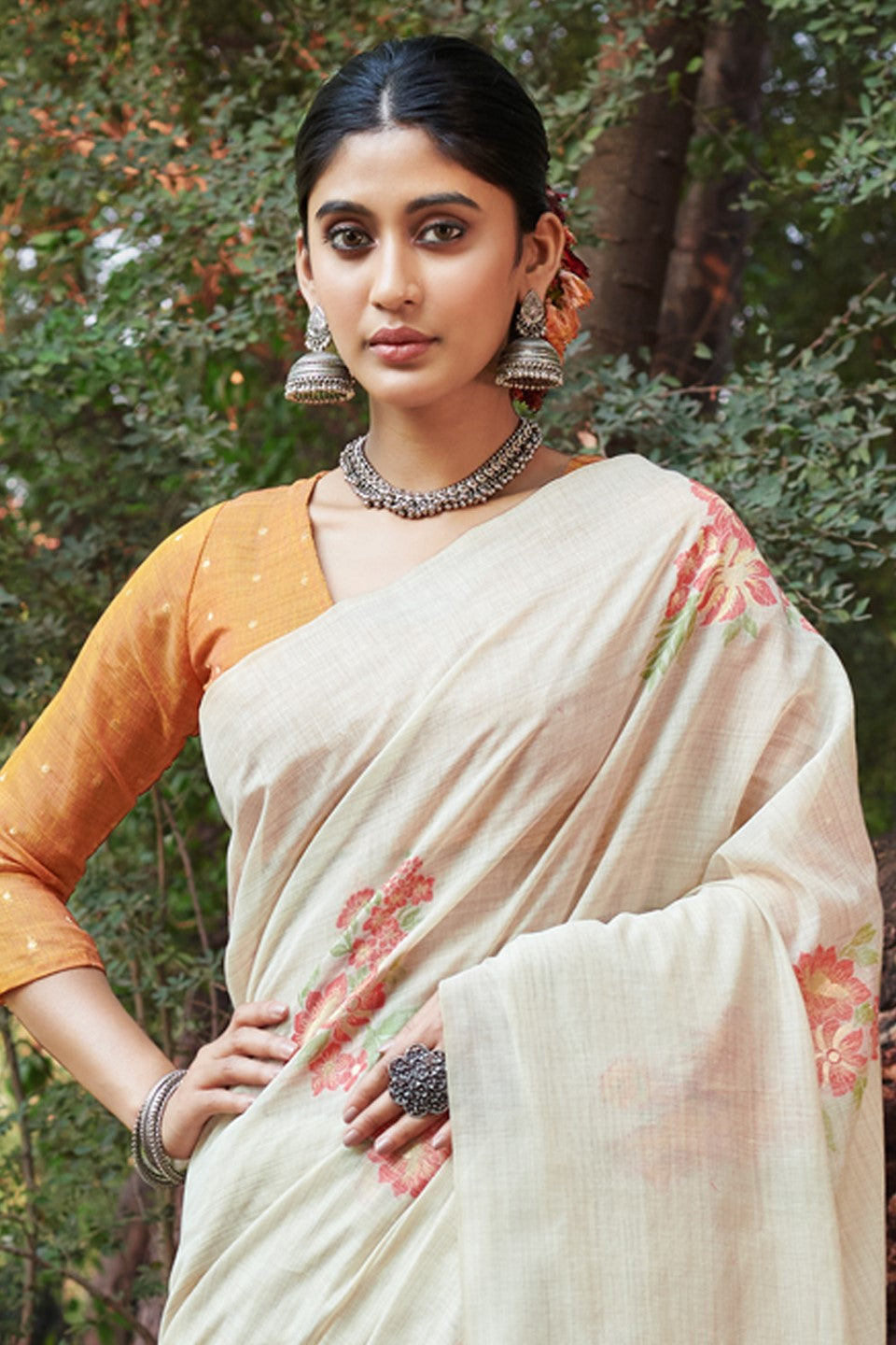 White Woven Cotton Saree-ZB131282_2