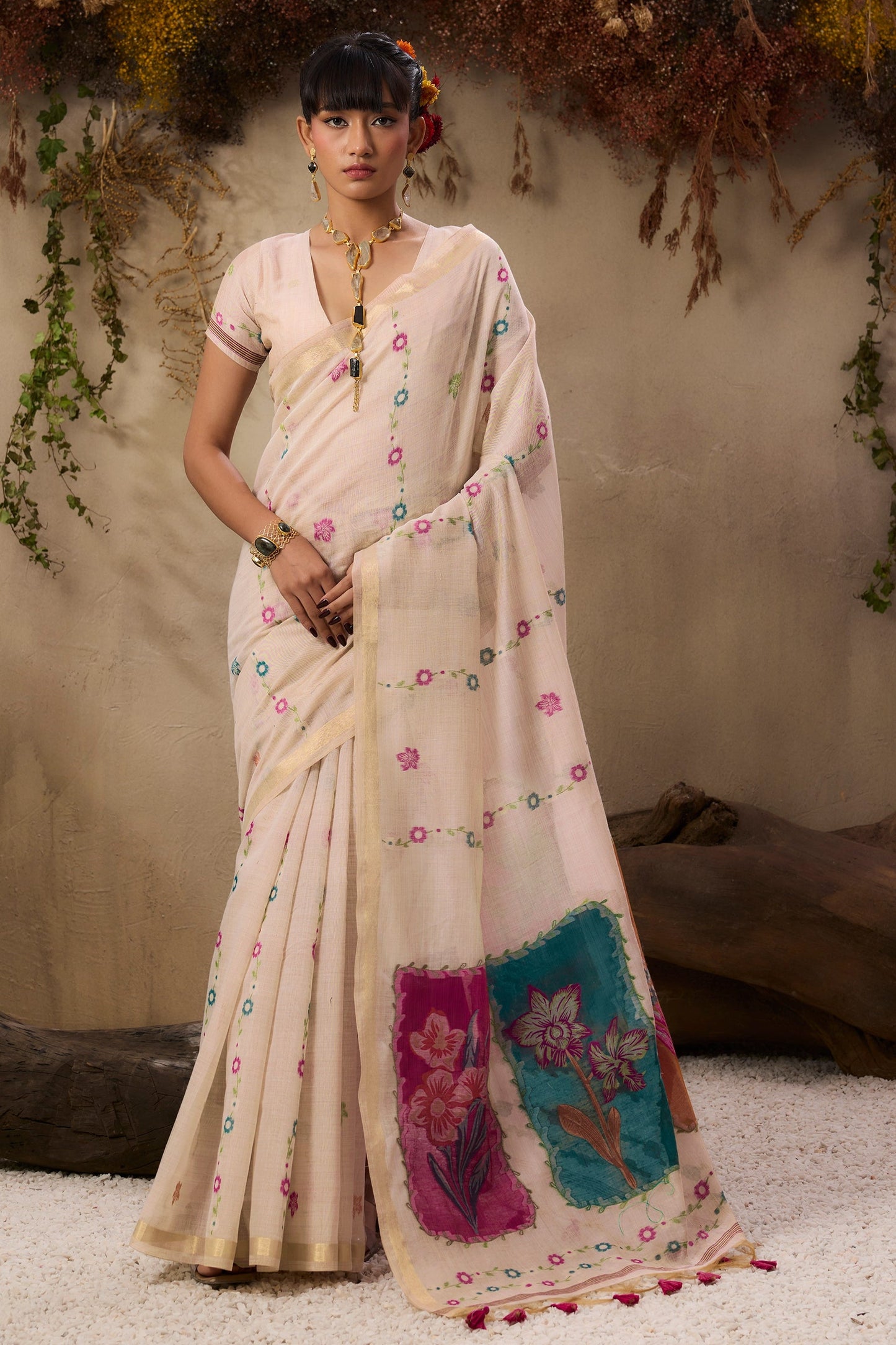 White Woven Munga Cotton Saree-SAR11227_1_SareeButa.com