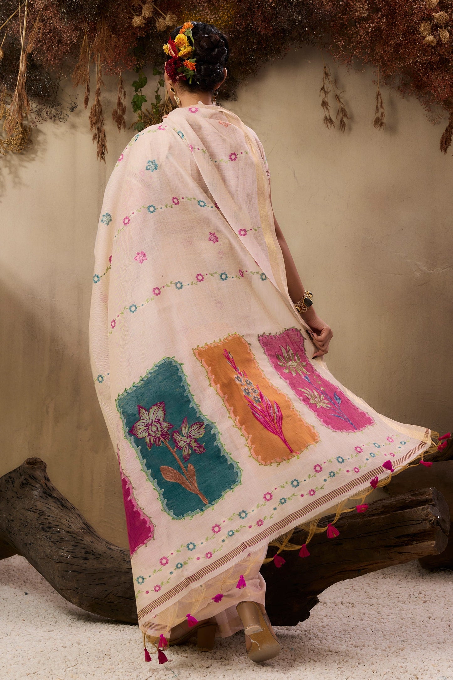 White Woven Munga Cotton Saree-SAR11227_4_SareeButa.com