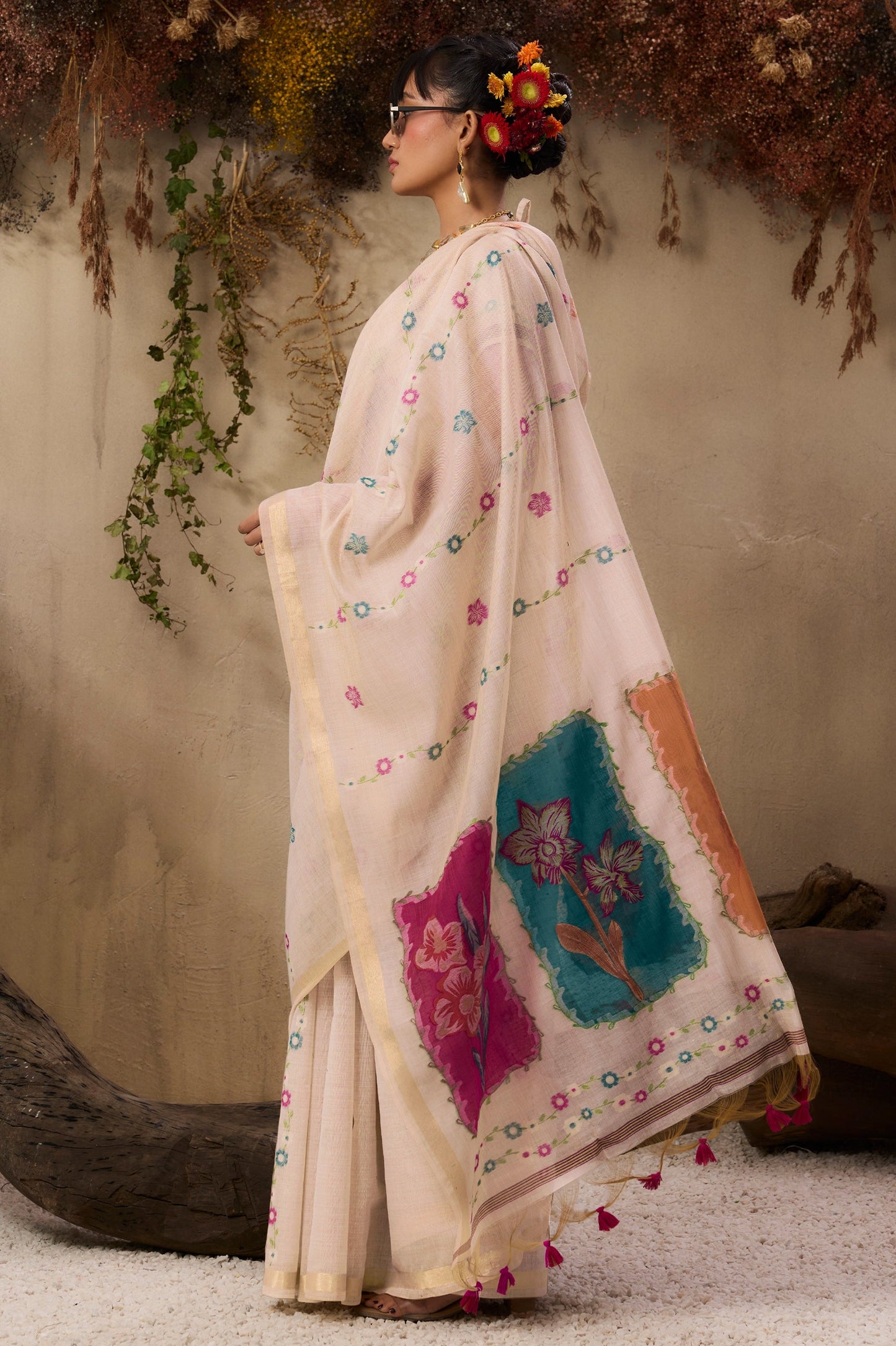 White Woven Munga Cotton Saree-SAR11227_5_SareeButa.com