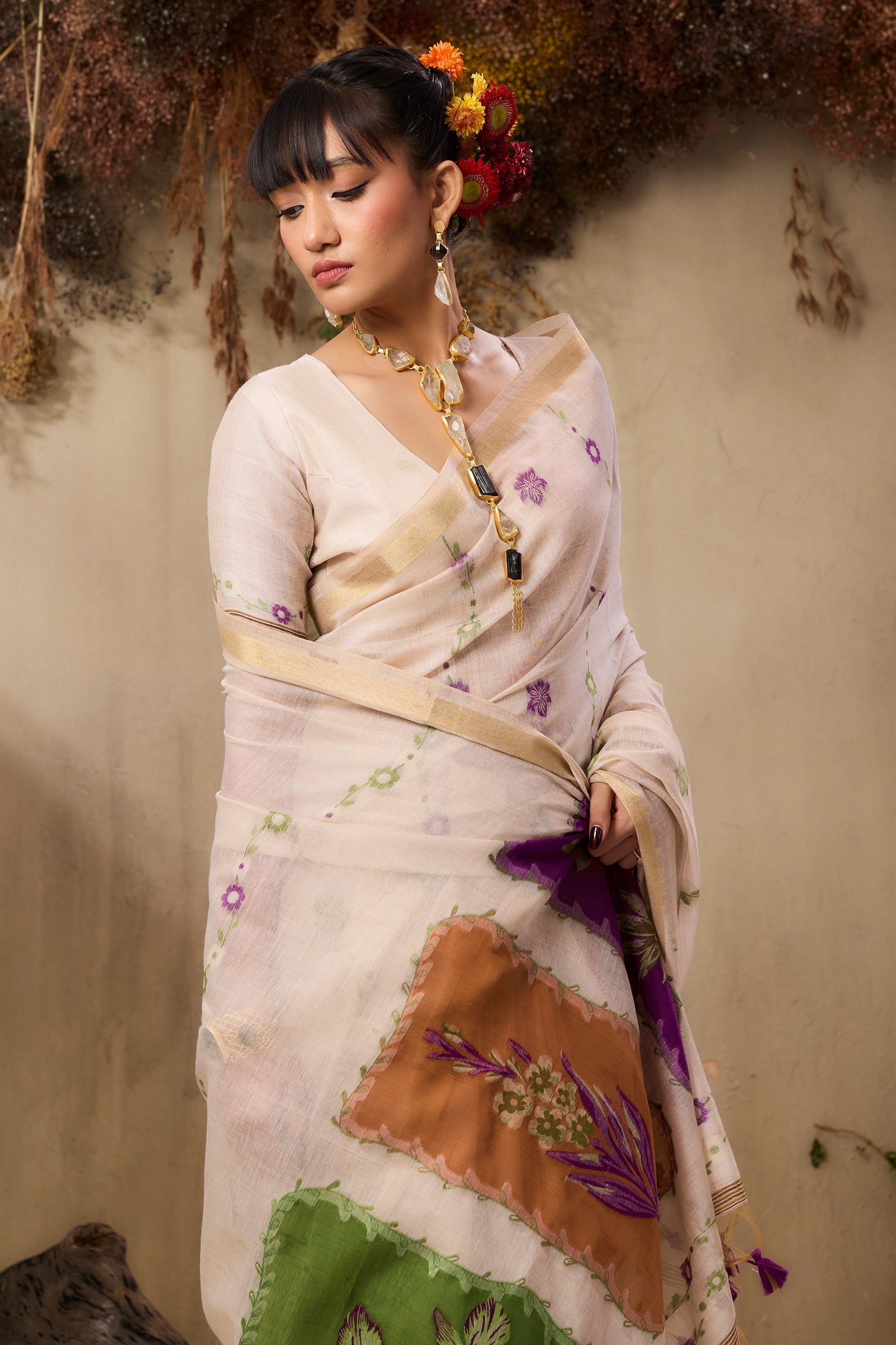 White Woven Munga Cotton Saree-SAR11228_2_SareeButa.com