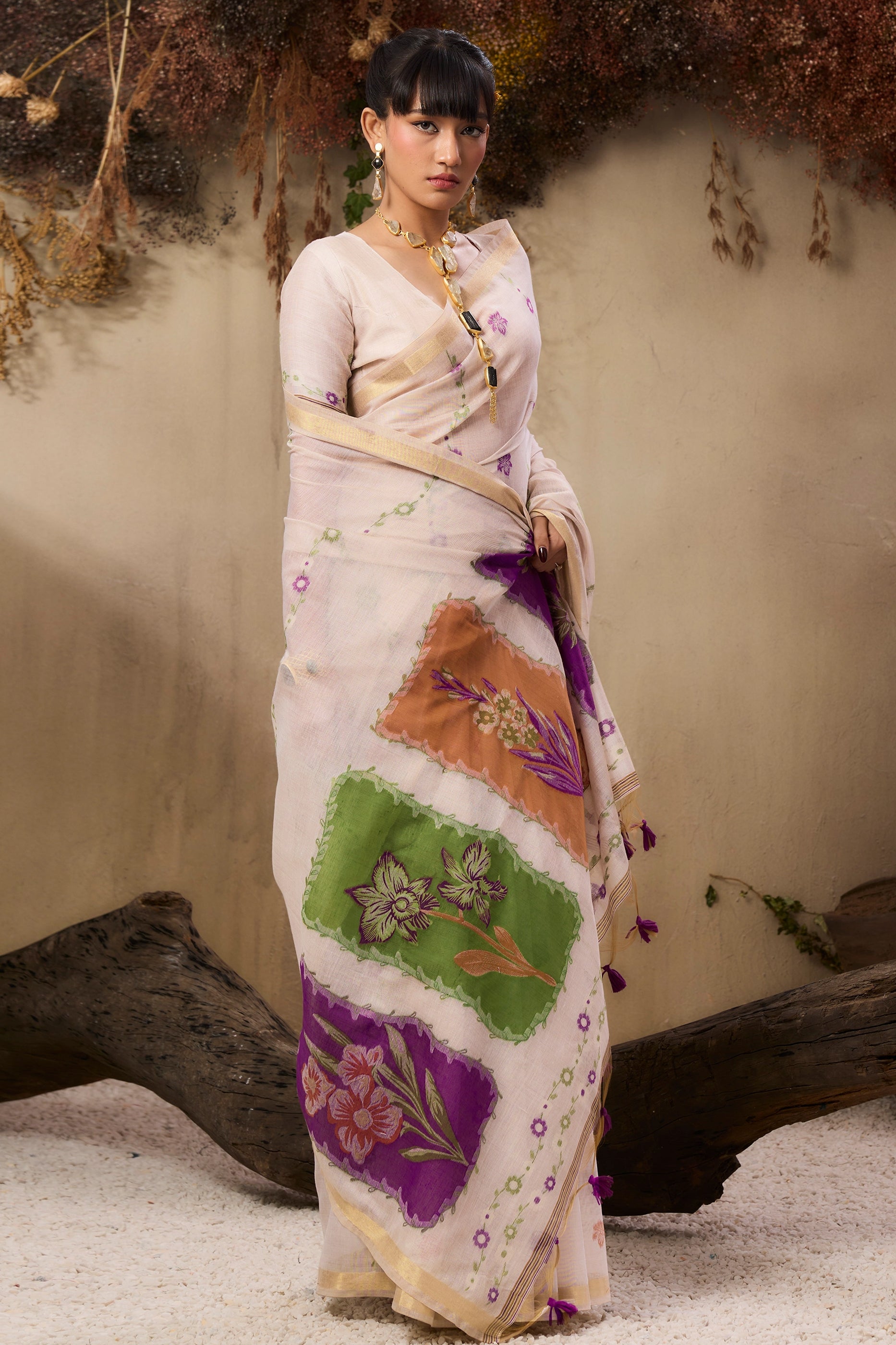 White Woven Munga Cotton Saree-SAR11228_3_SareeButa.com