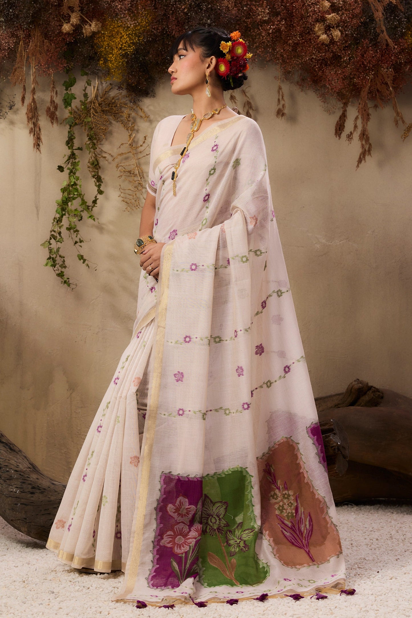 White Woven Munga Cotton Saree-SAR11228_4_SareeButa.com