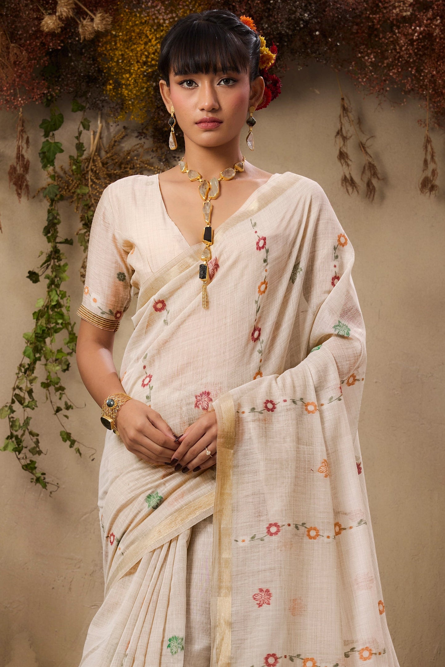 White Woven Munga Cotton Saree-SAR11230_5_SareeButa.com