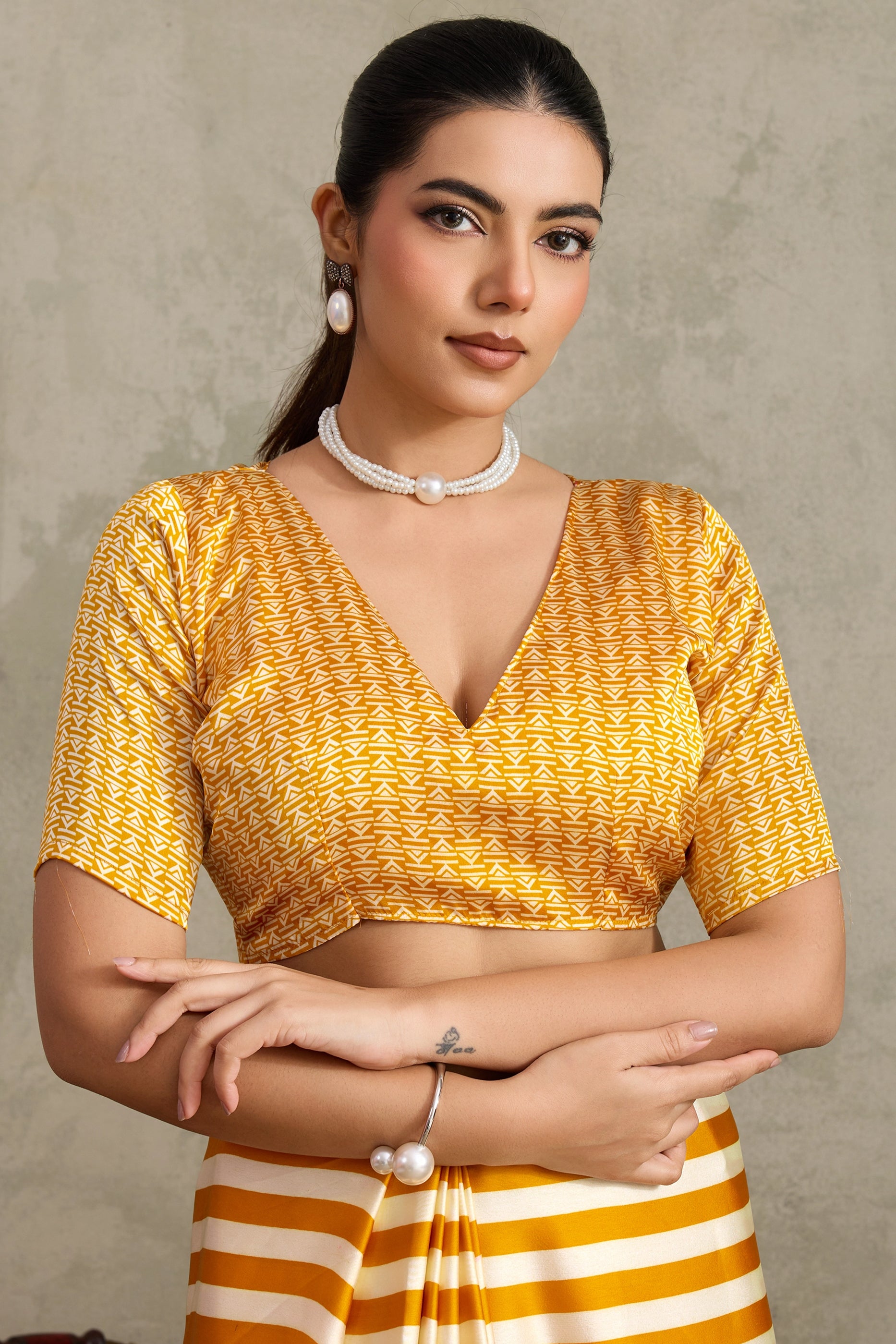 White and Yellow Stripe Print Satin Saree-SAR11877_5_SareeButa.com