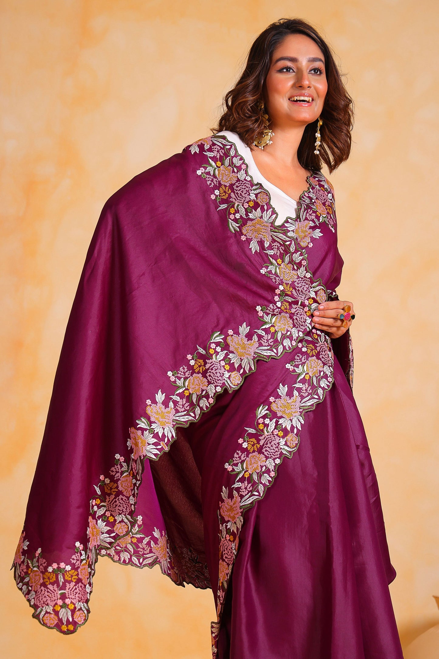 wine-embroidered-tussar-silk-saree-zb131389_3_SareeButa.com