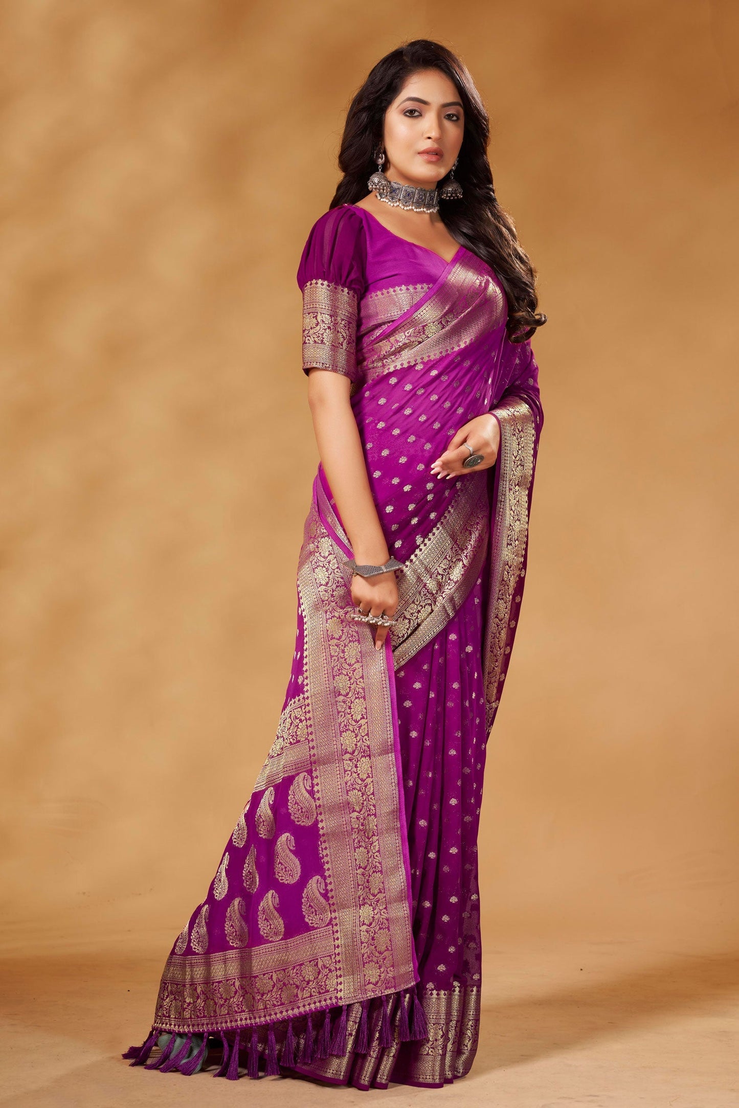 wine-georgette-banarasi-saree-zb130302_4_SareeButa.com