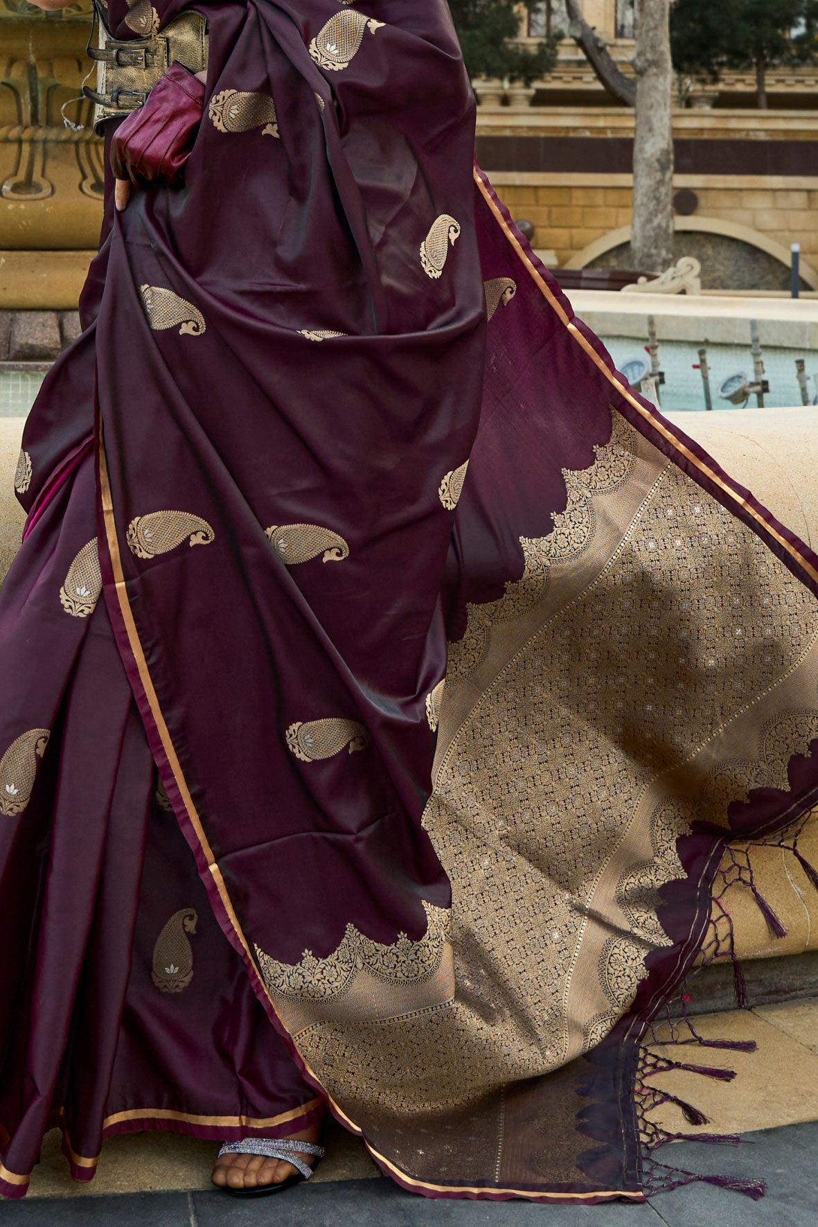 wine-woven-satin-silk-saree-zb130979_3_SareeButa.com