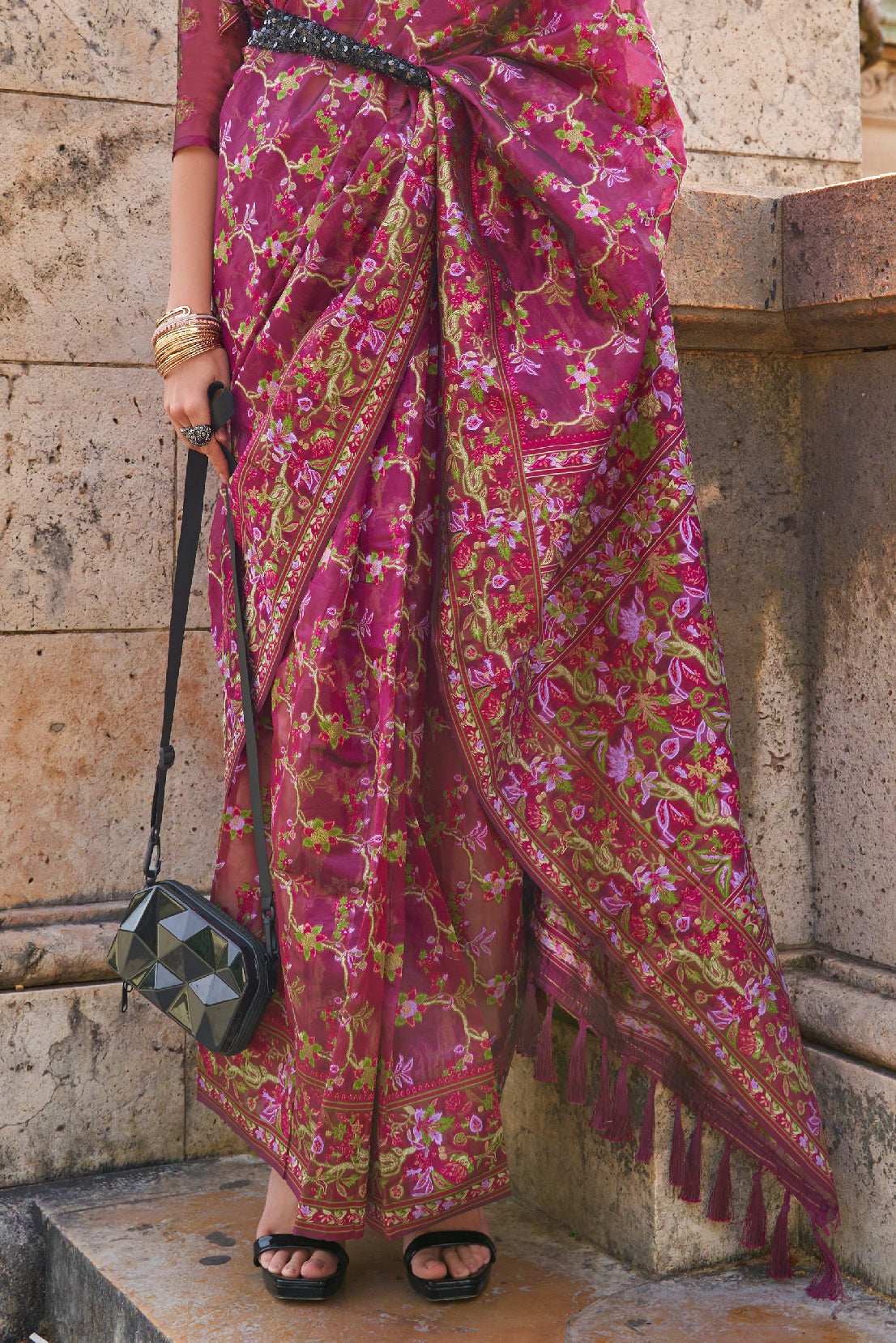 Wine Jaal Weave Organza Saree-ZB133050_4_SareeButa.com