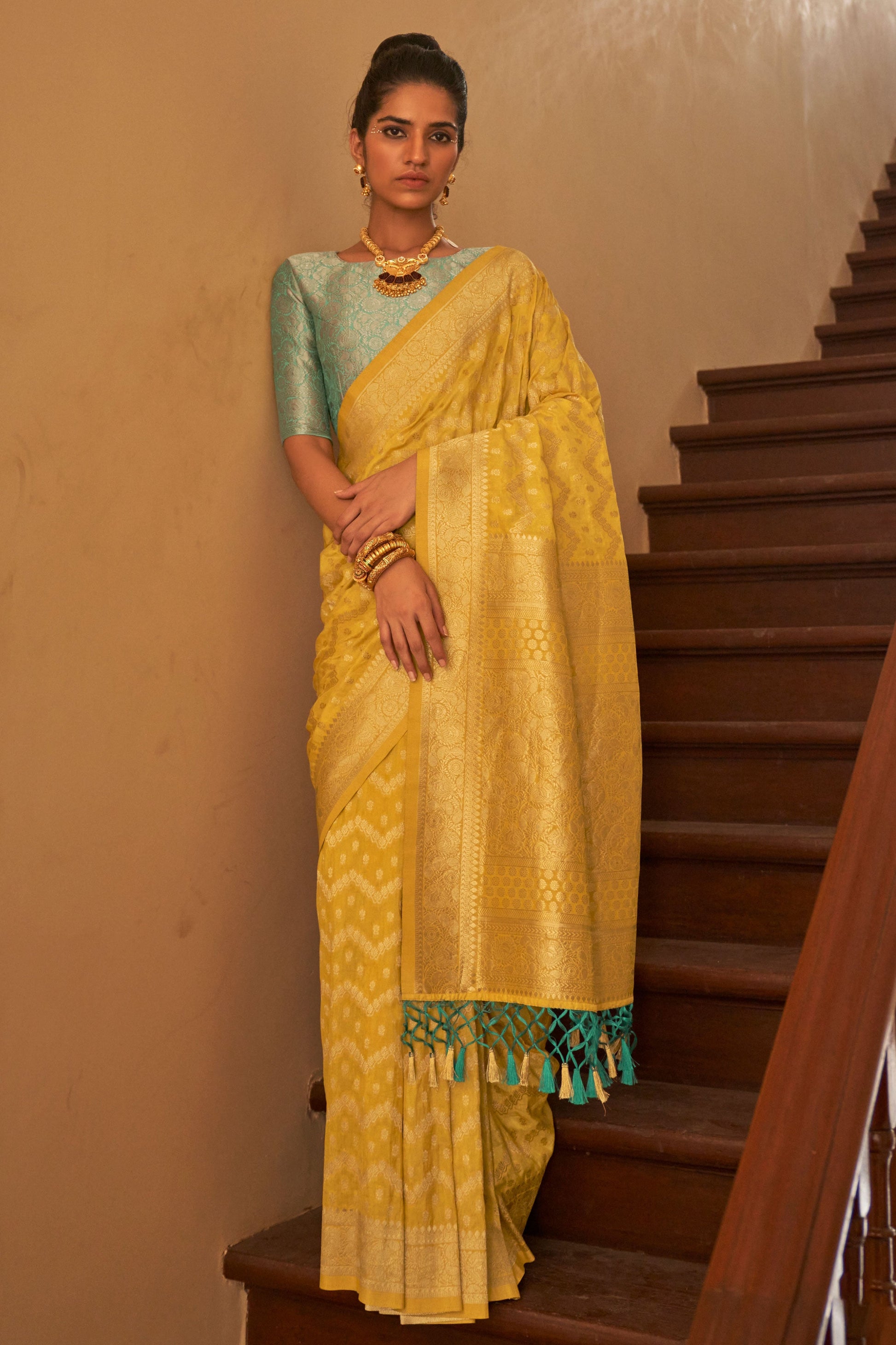 yellow-crepe-silk-banarasi-saree-zb131657_1_SareeButa.com