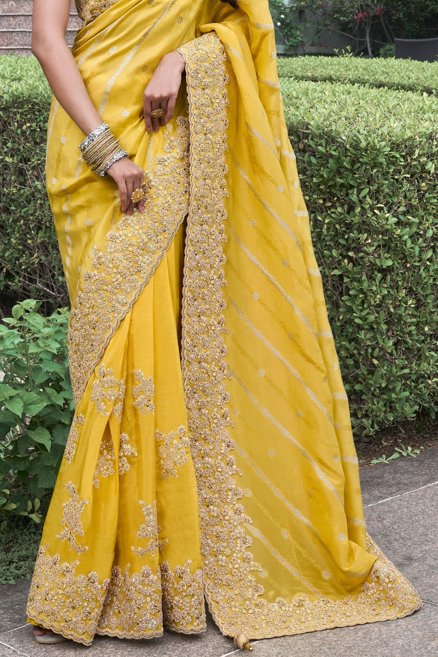 yellow-pure-tissue-silk-saree-zb132848_4_SareeButa.com