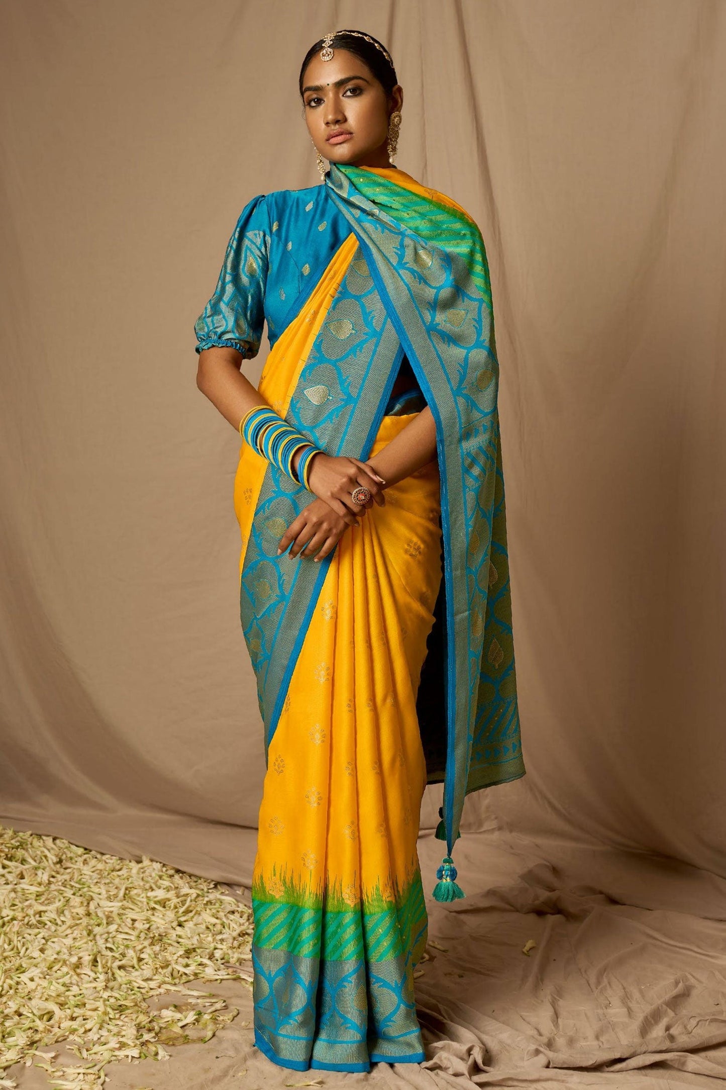 yellow-silk-saree-zb130257_1_SareeButa.com