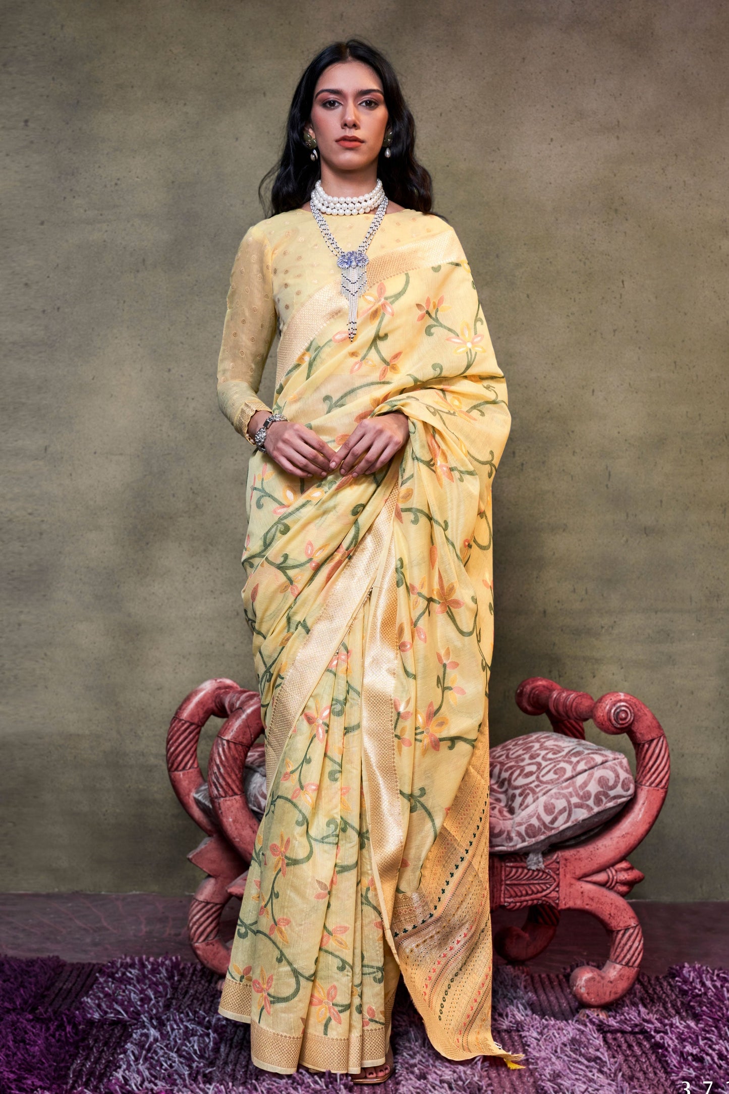 yellow-woven-jamdani-cotton-saree-zb131240_1_SareeButa.com