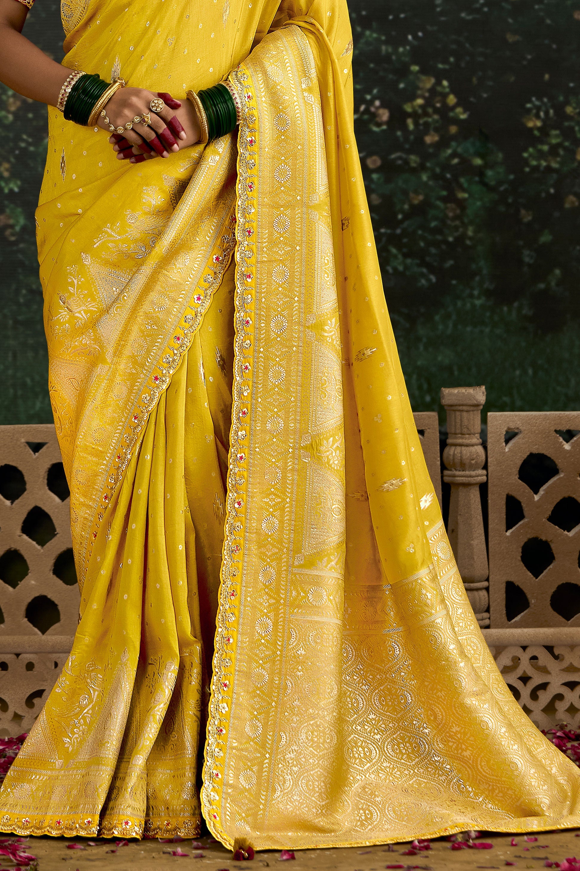 Yellow Woven Organza Silk Saree-ZB133218_3_SareeButa.com