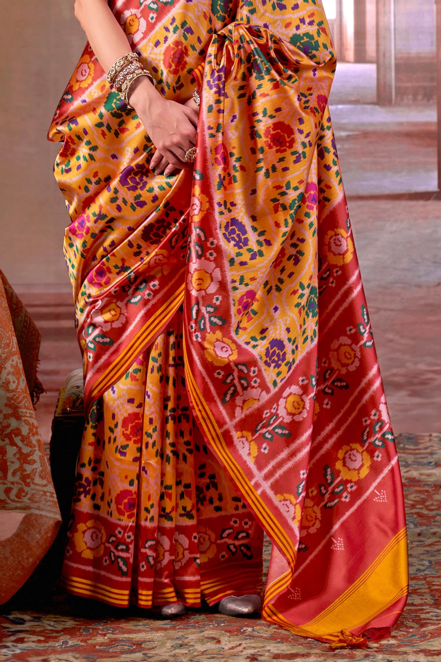 Yellow And Red Printed Patola Silk Saree-SAR11366_4_SareeButa.com