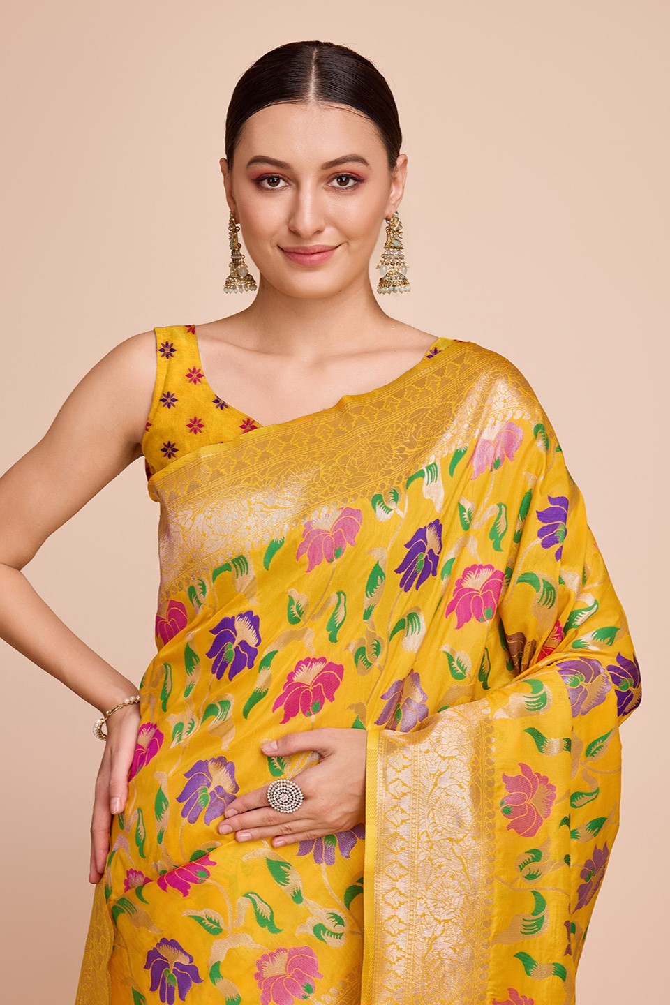 yellow-paithani-silk-saree-zb131455_3_SareeButa.com