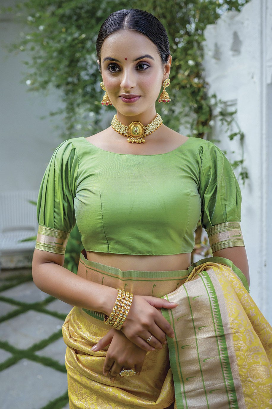 yellow-paithani-silk-saree-zb131603_3_SareeButa.com