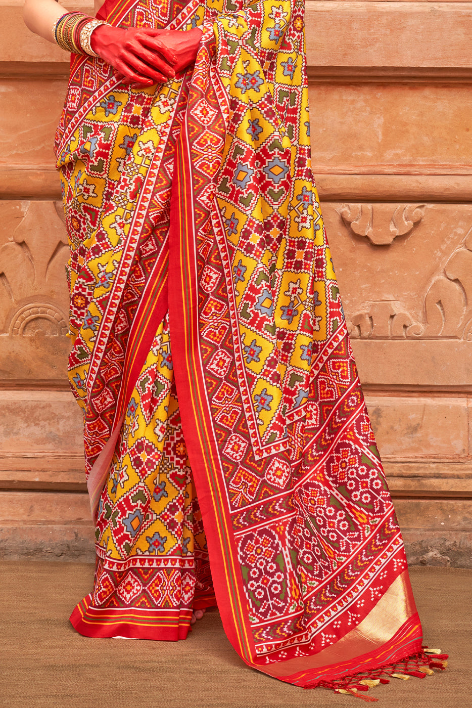 Yellow Printed Patola Silk Saree-ZB133624_4_SareeButa.com