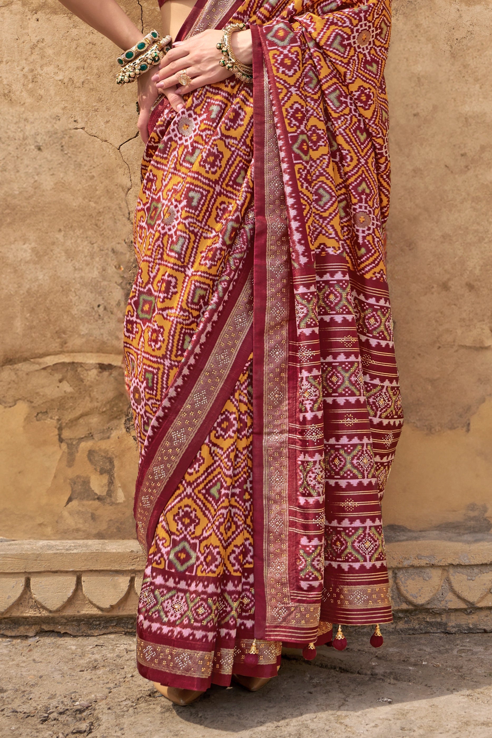 Yellow Printed Silk Patola Saree-SAR11251_3_SareeButa.com