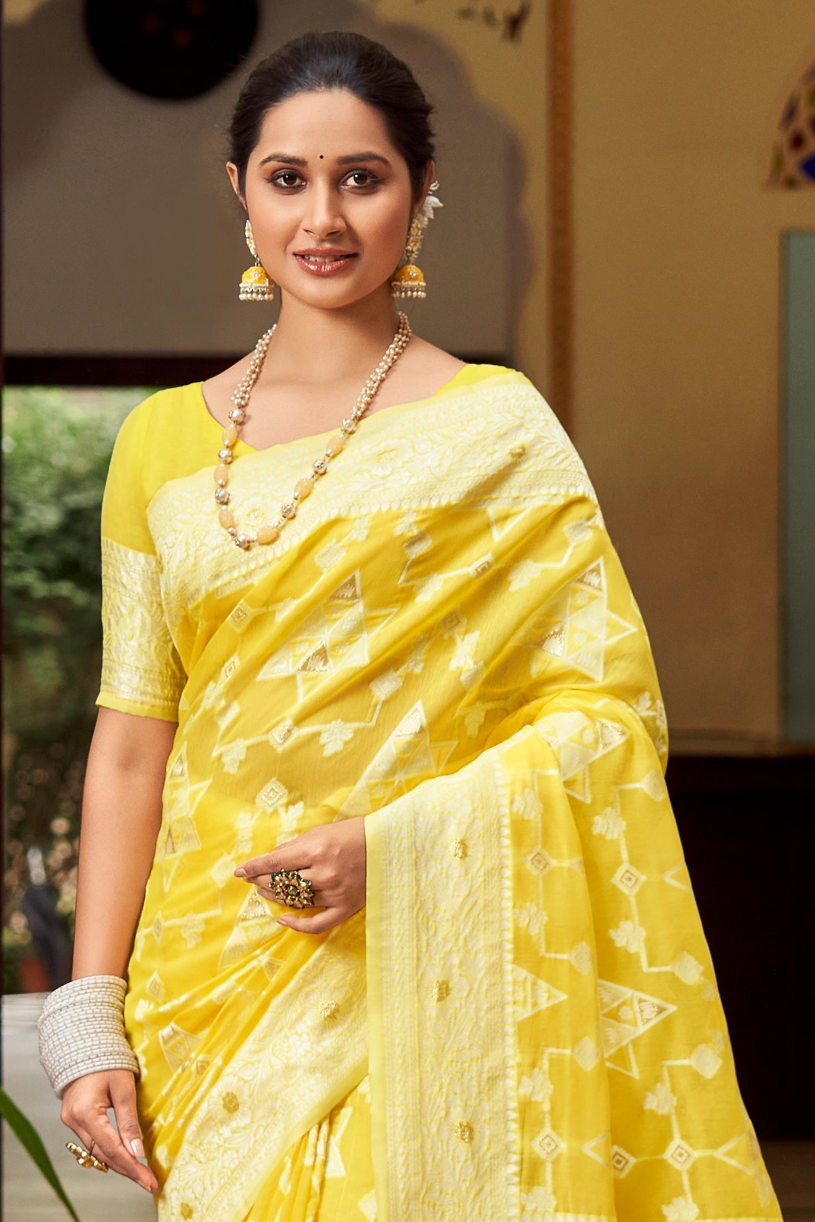 yellow-woven-cotton-saree-zb132440_2_SareeButa.com