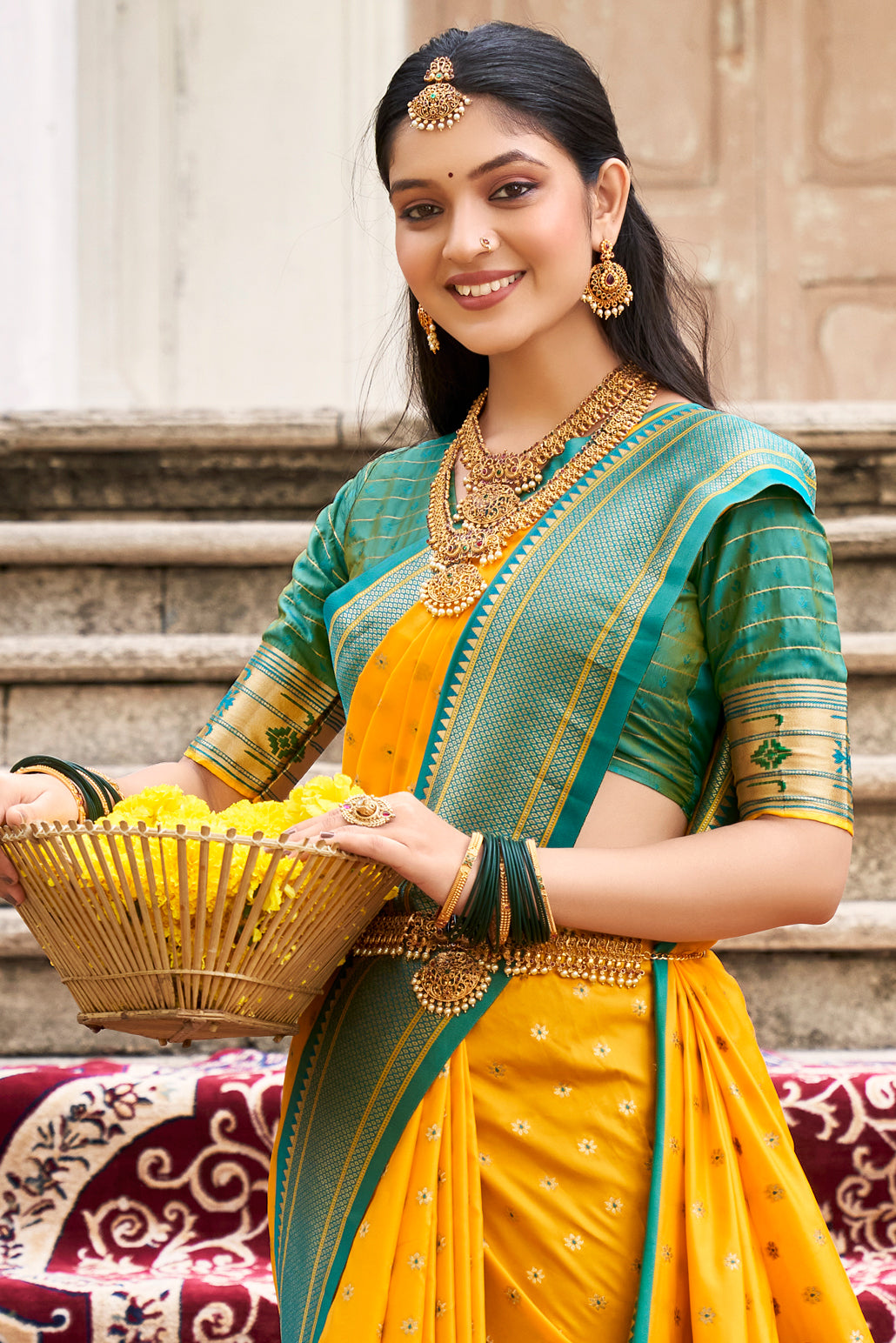 yellow-silk-paithani-saree-zb132419_2_SareeButa.com