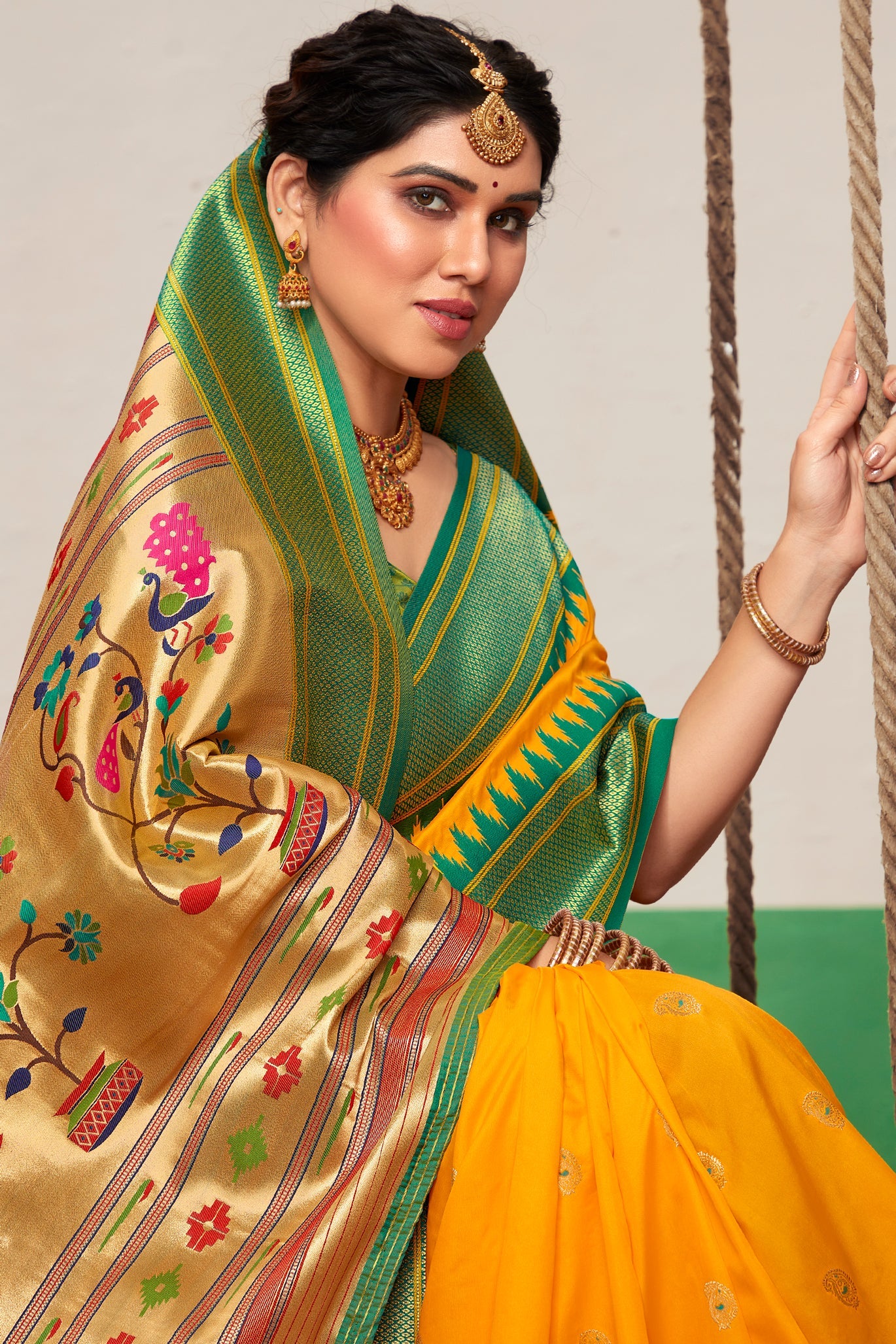 Yellow Silk Paithani Saree-ZB132420_2