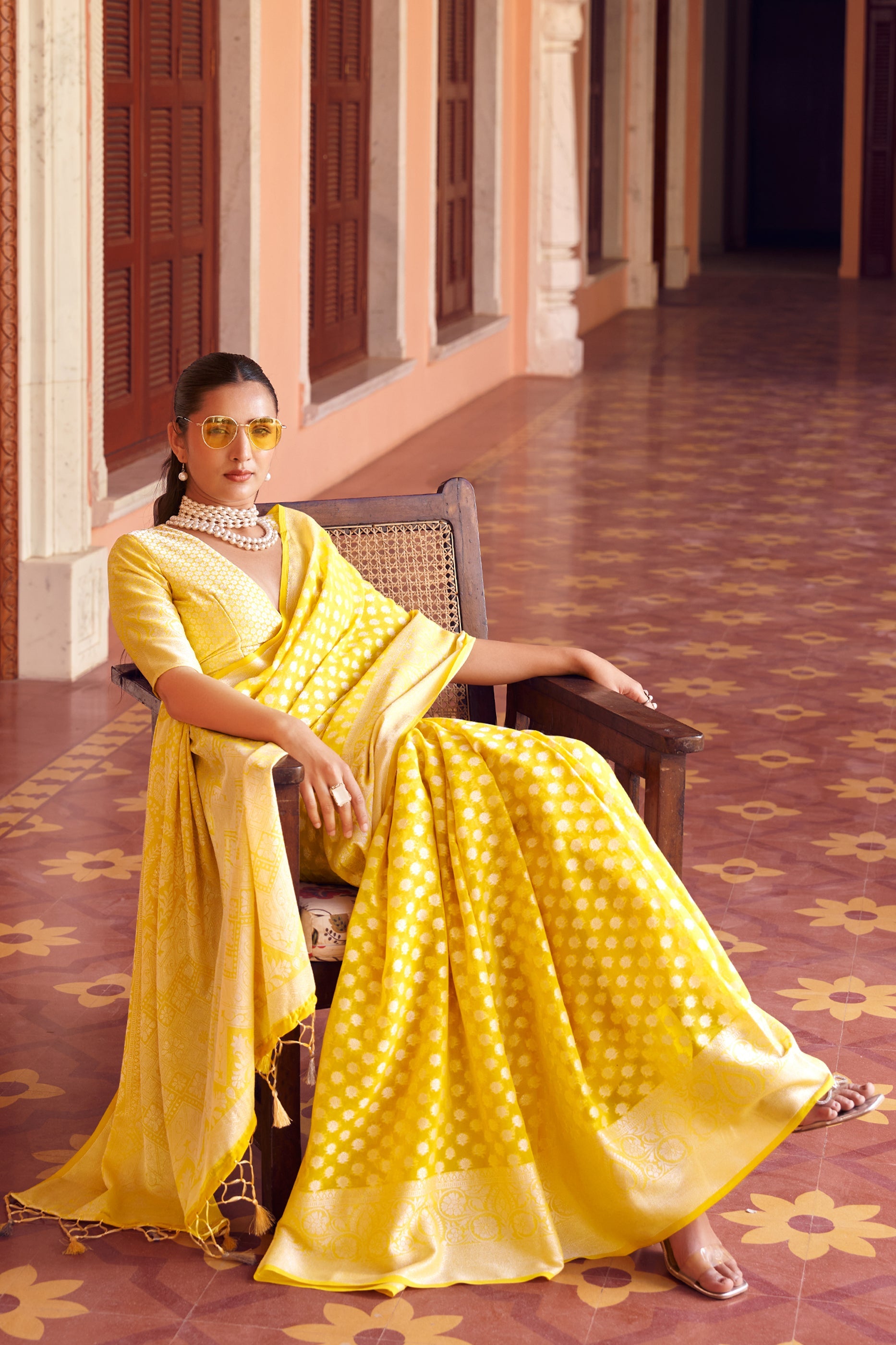 Yellow Woven Georgette Saree-SAR10177_3_SareeButa.com
