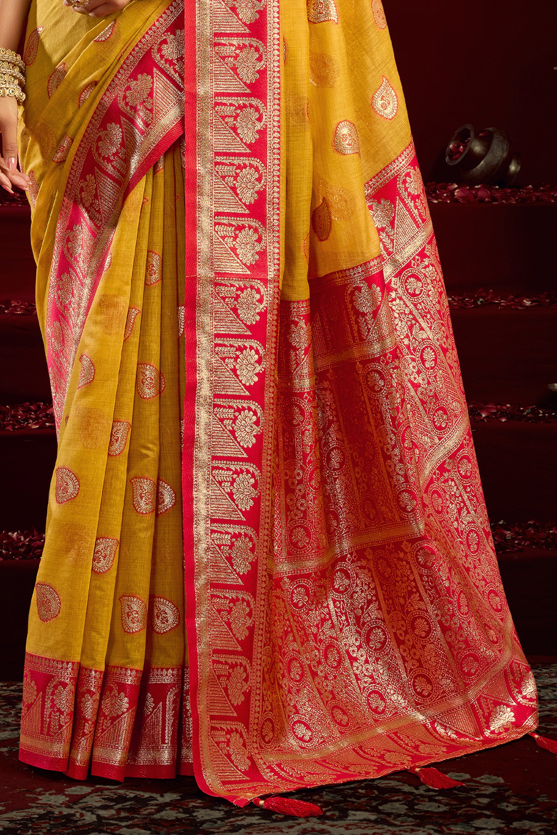 Yellow Woven Silk Saree-SAR12628_5_SareeButa.com