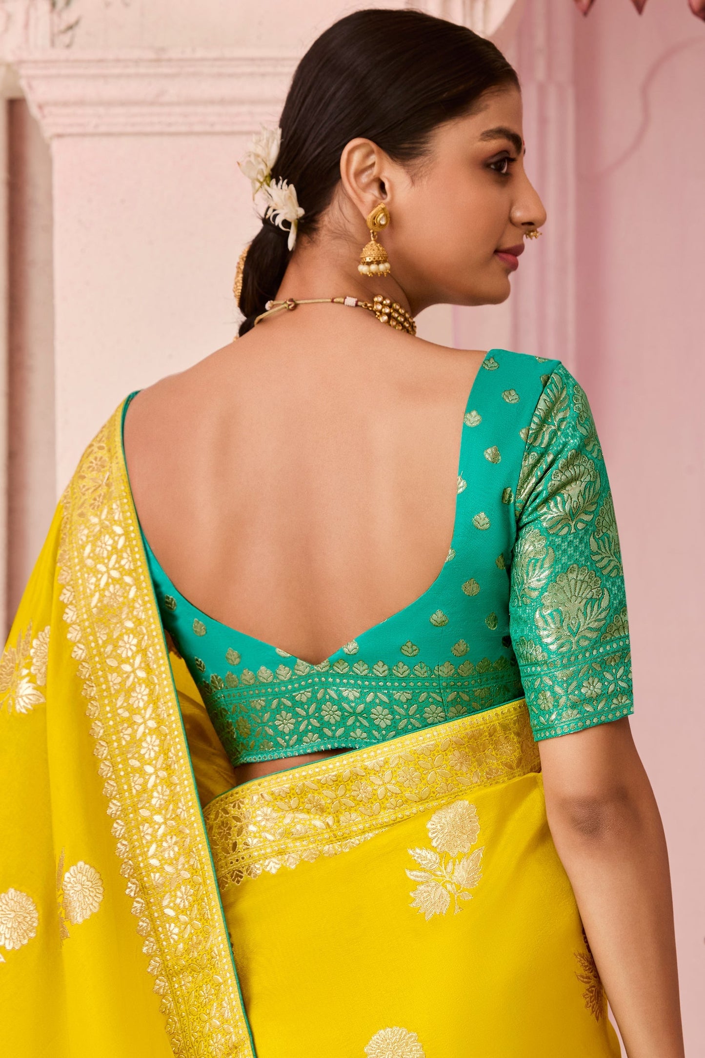 yellow-woven-silk-saree-zb132867_3_SareeButa.com