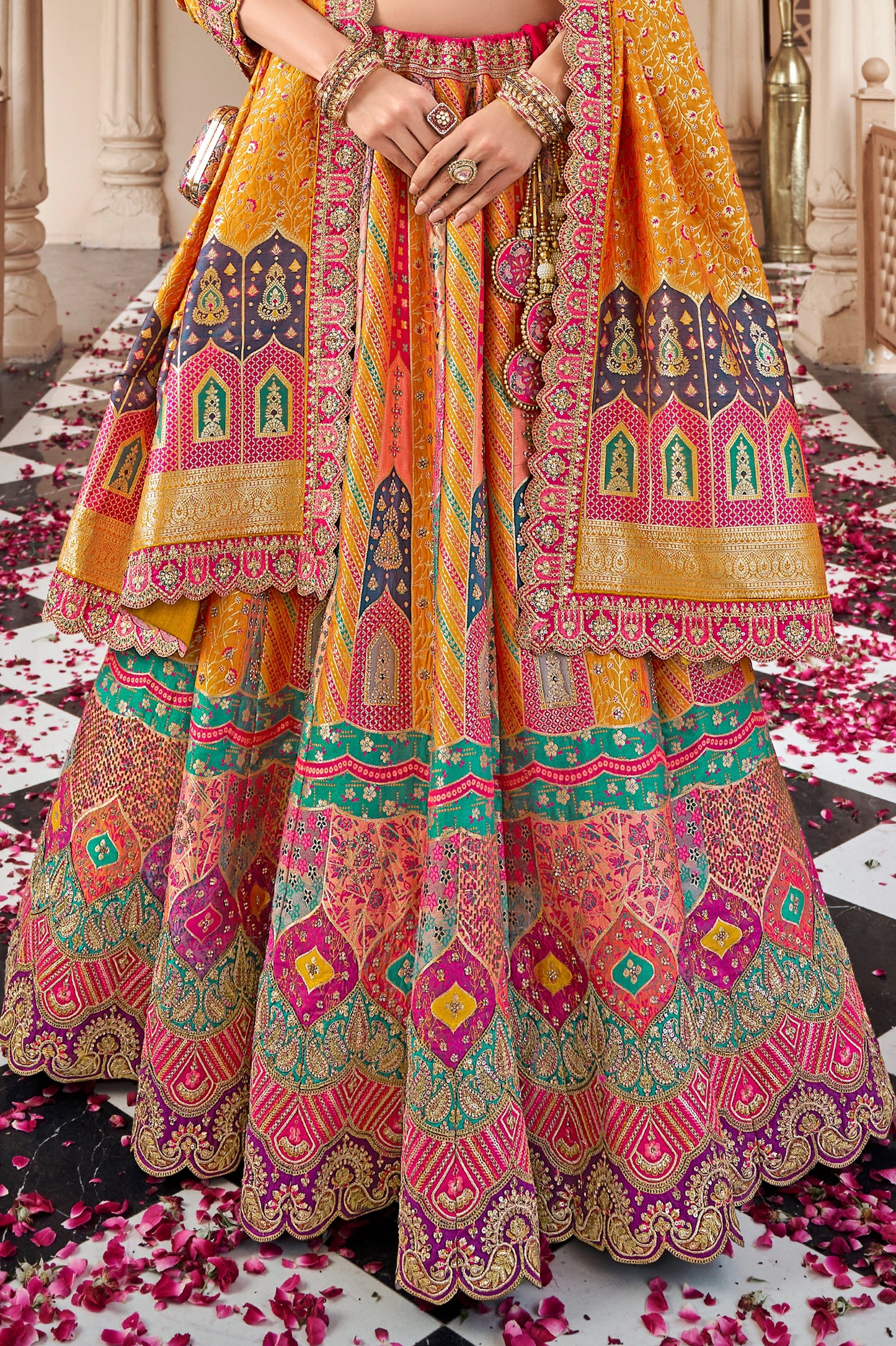 yellow-and-pink-semi-stitched-banarasi-silk-lehenga-sar10445_6_Sareebuta.com