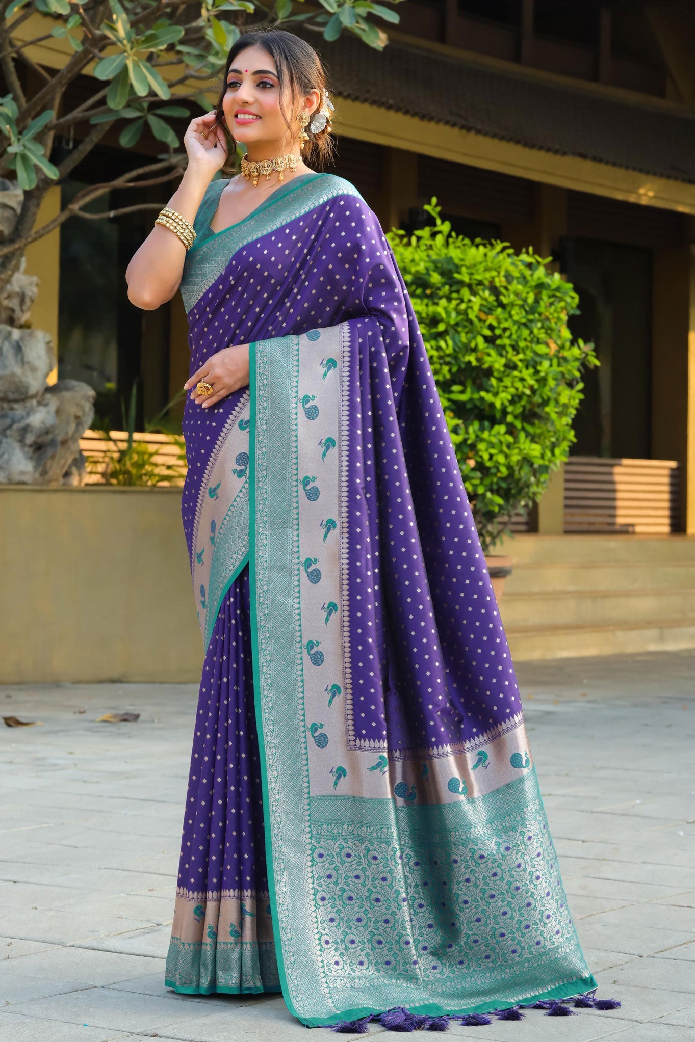 blue-banarasi-saree-zb130413_1_SareeButa.com