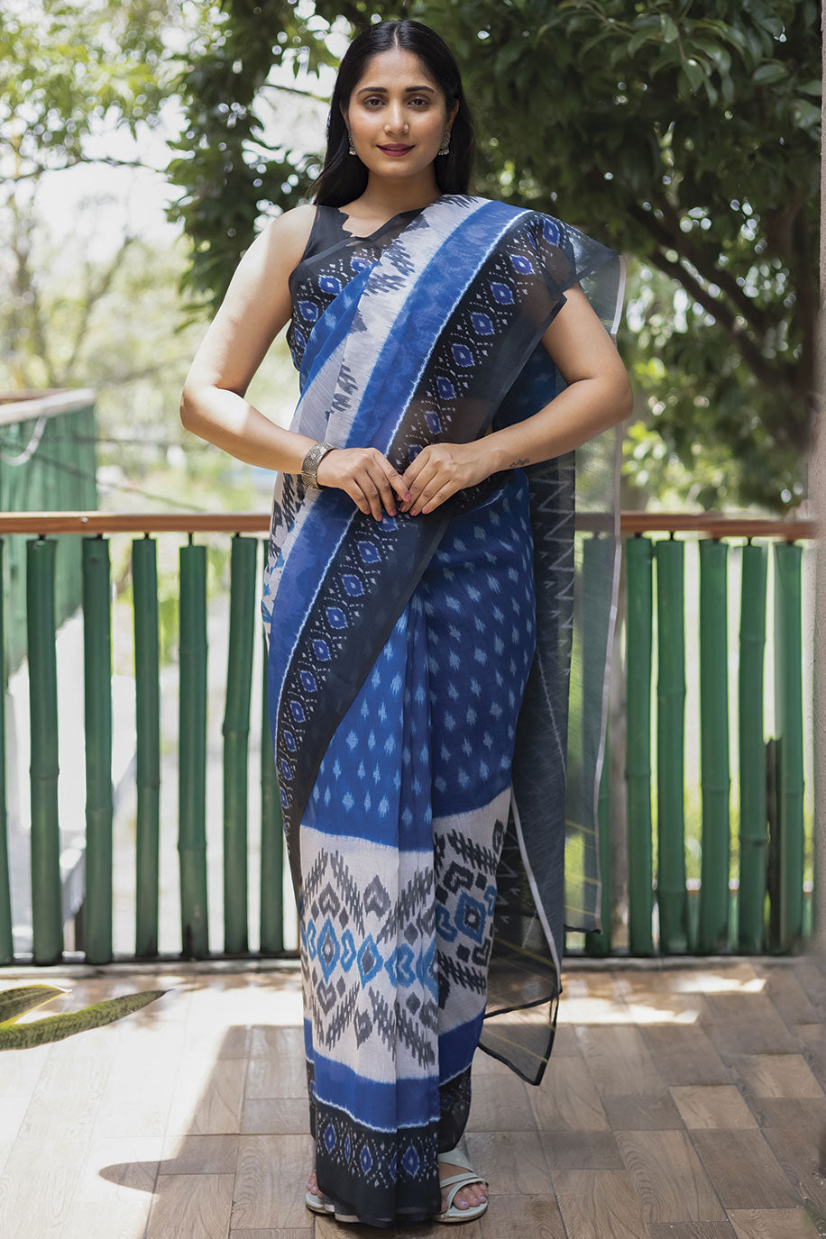 blue-linen-saree-zb130376_3_SareeButa.com