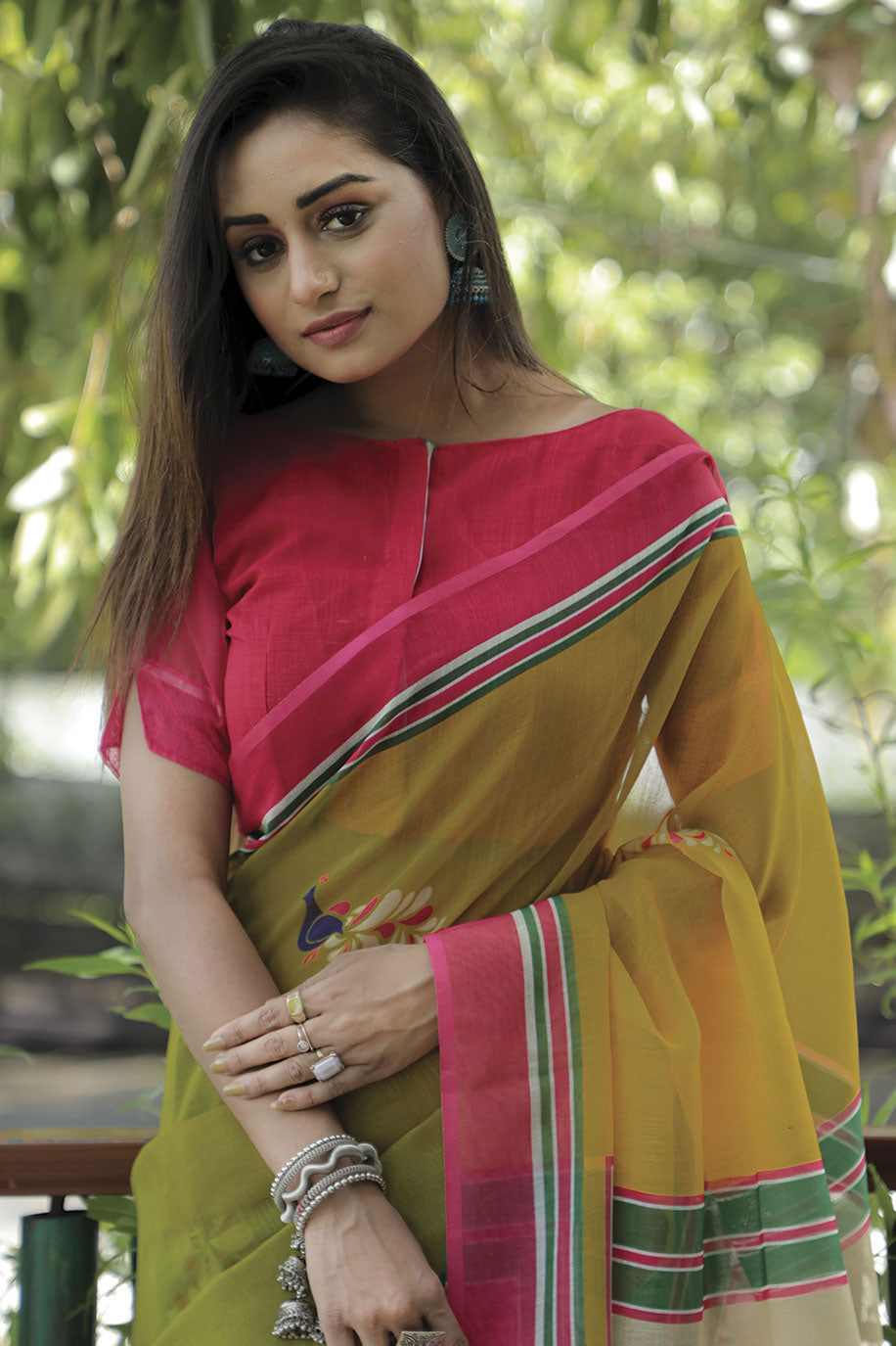 green-linen-saree-zb130367_3_SareeButa.com