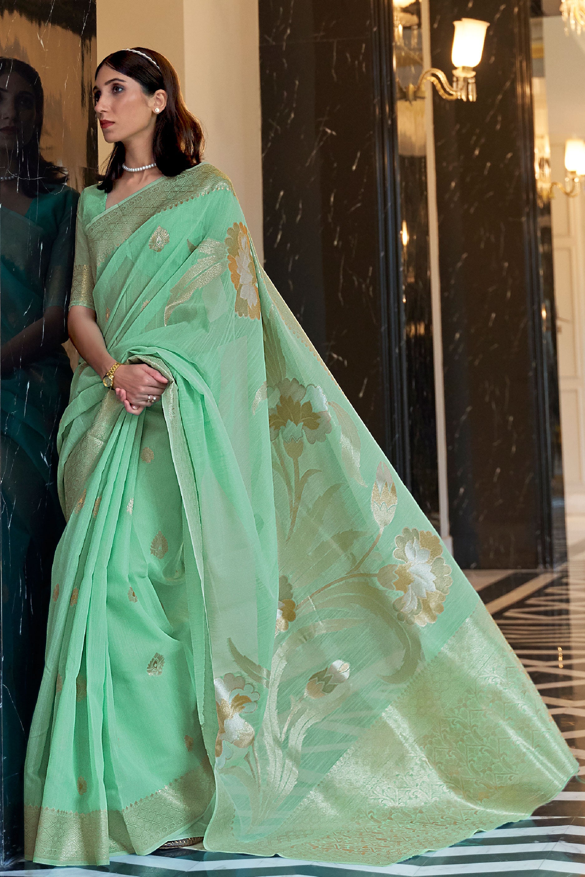 green-linen-saree-zb140098_1_SareeButa.com