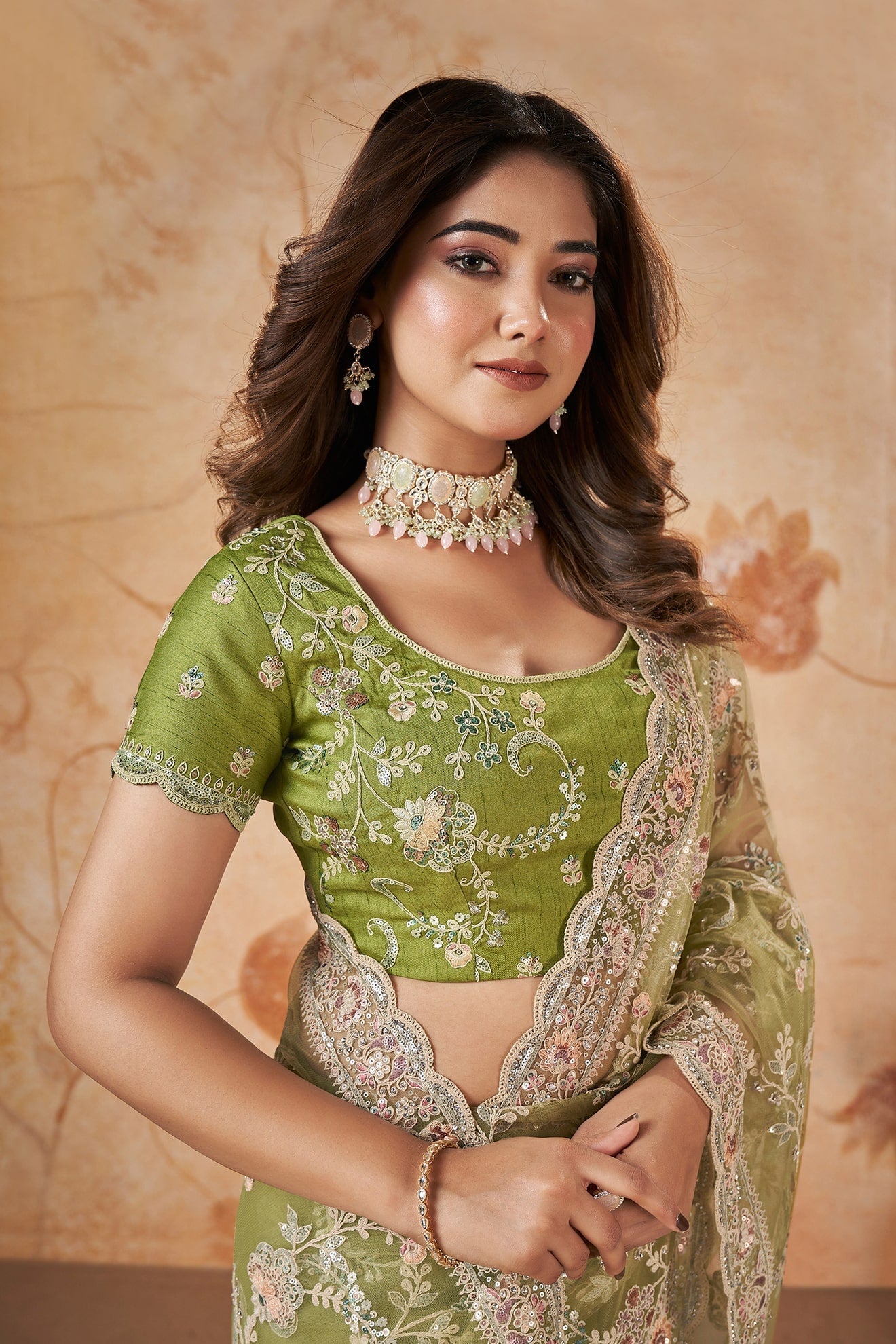 green-net-silk-saree-zb140013_3_SareeButa.com