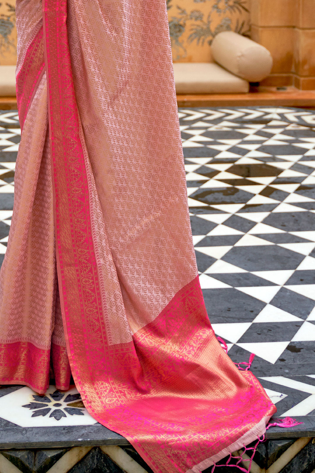 pink-woven-silk-saree-zb140093_3_SareeButa.com