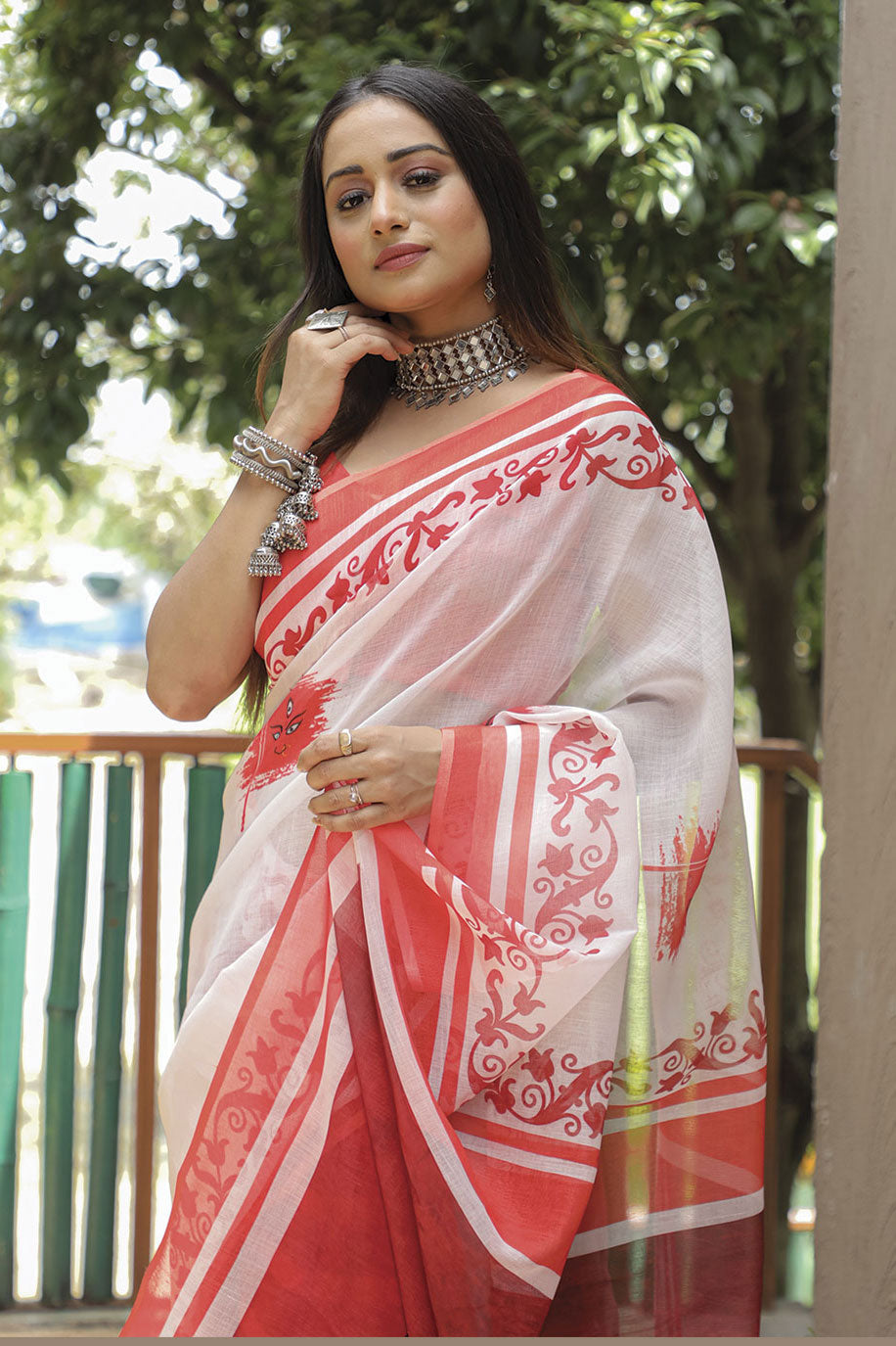 white-linen-saree-zb130359_2_SareeButa.com